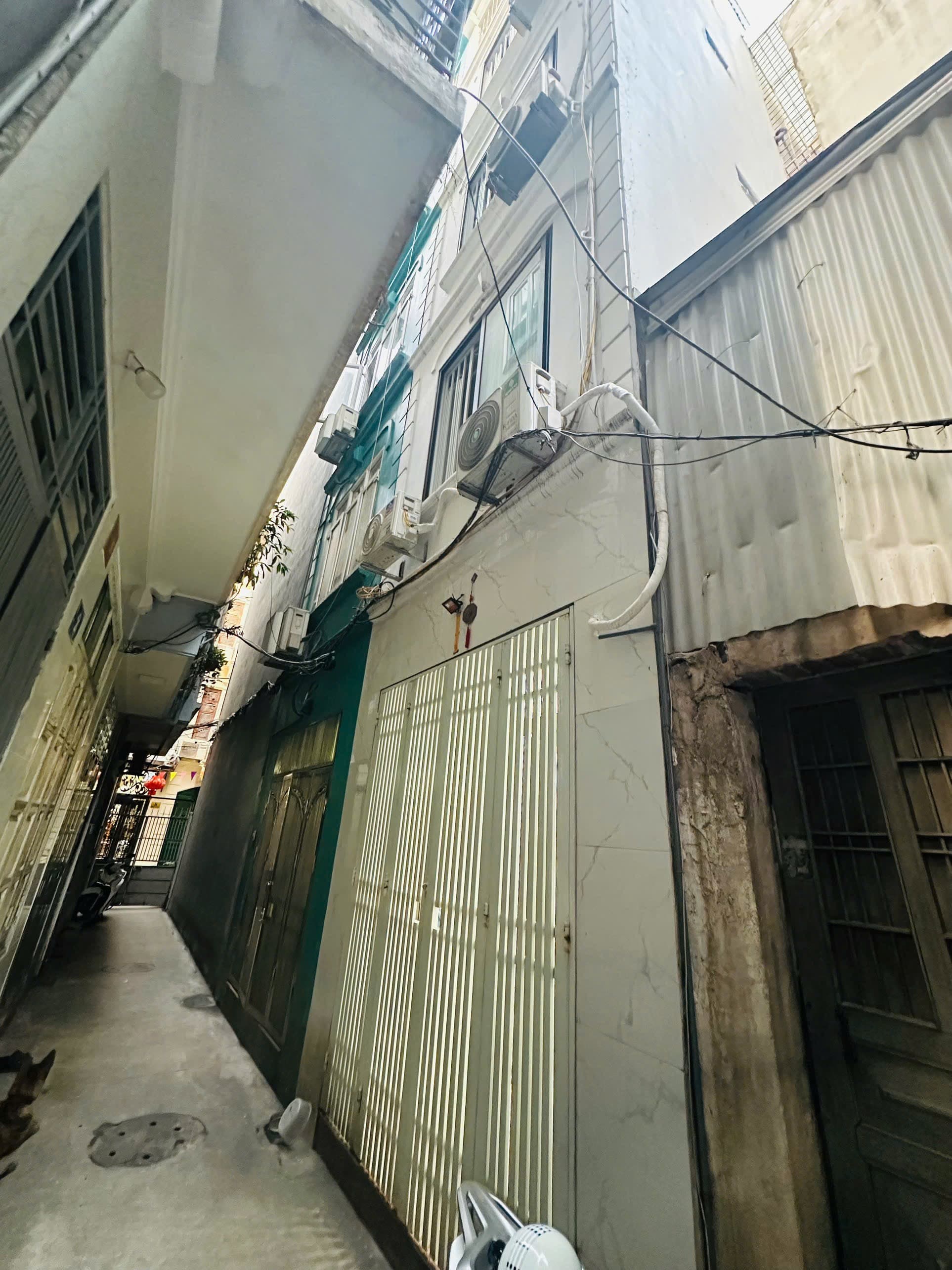 Nhà đất mặt phố, Hai Bà Trưng, Hà Nội - 23m² giá 7.5 tỷ