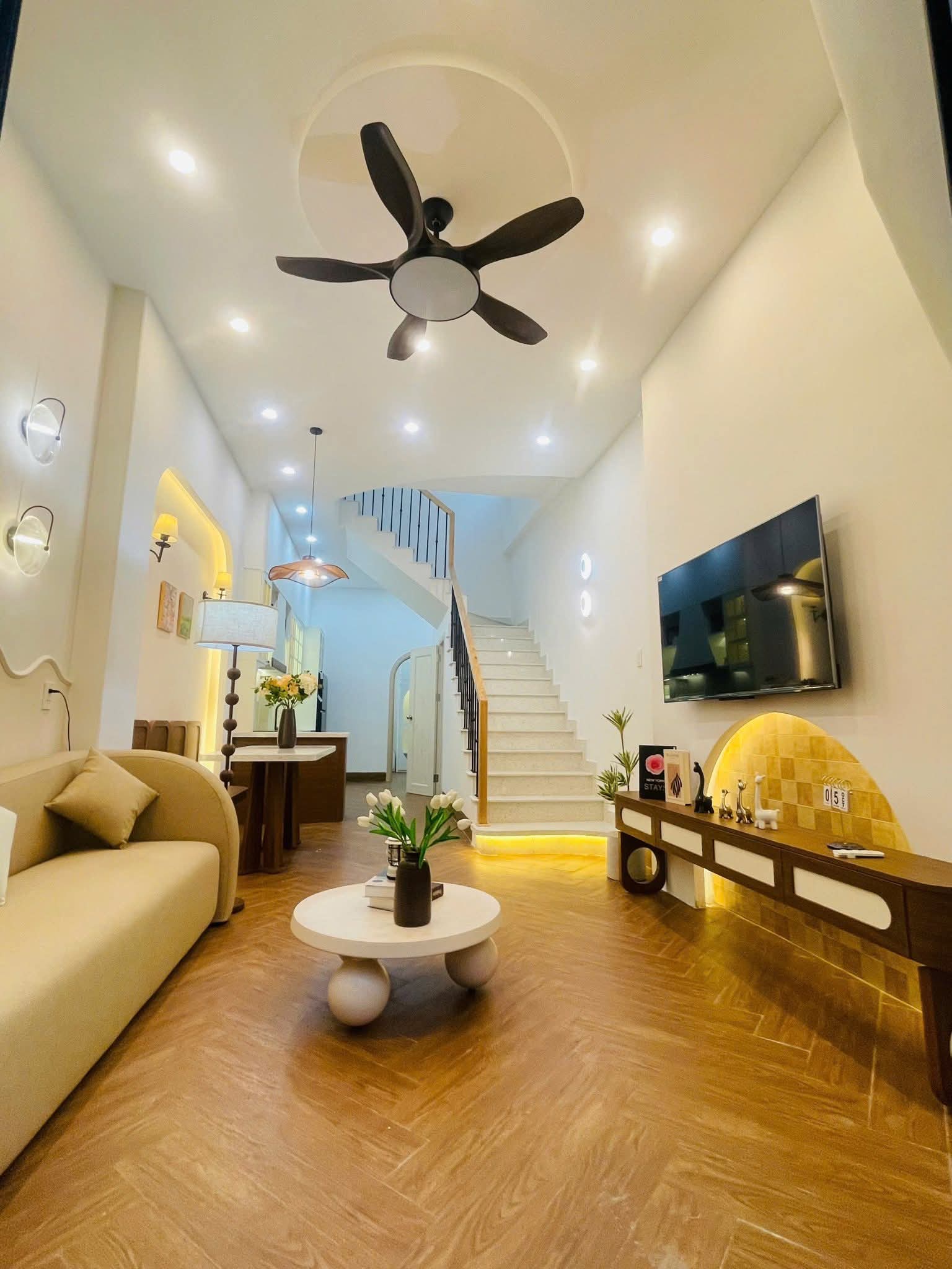 Nhà đất mặt phố, Hải Châu, Đà Nẵng - 50m² giá 4.84 tỷ