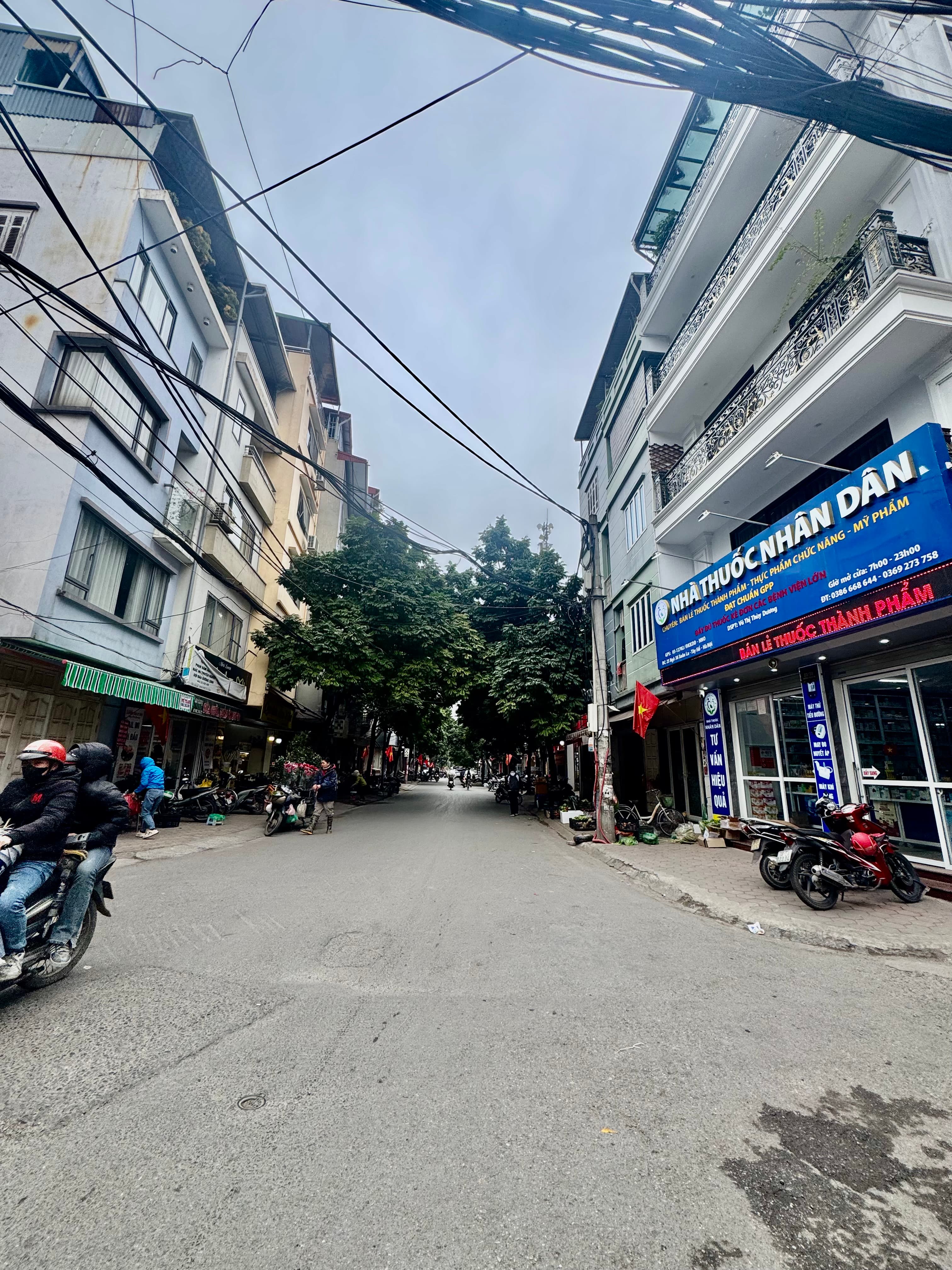 Nhà đất mặt phố, Tây Hồ, Hà Nội - 68m² giá 16.7 tỷ