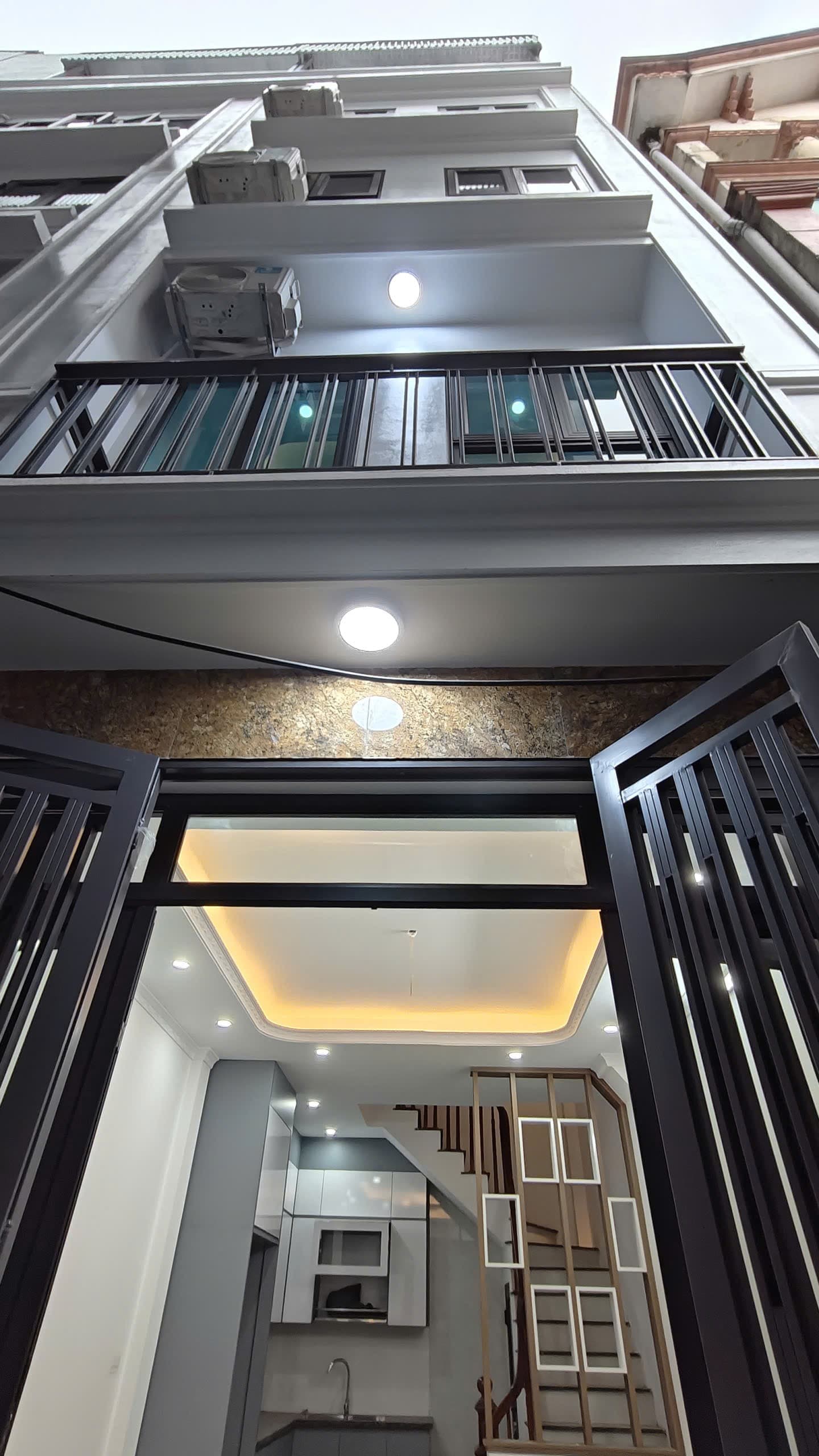 Nhà đất mặt phố, Bắc Từ Liêm, Hà Nội - 31m² giá 7.35 tỷ