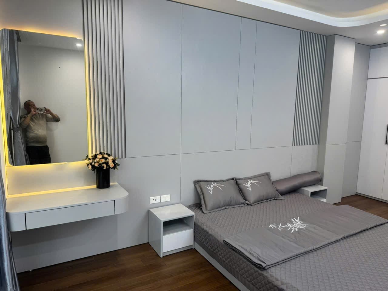 Nhà đất mặt phố, Hoàng Mai, Hà Nội - 44m² giá 13.5 tỷ
