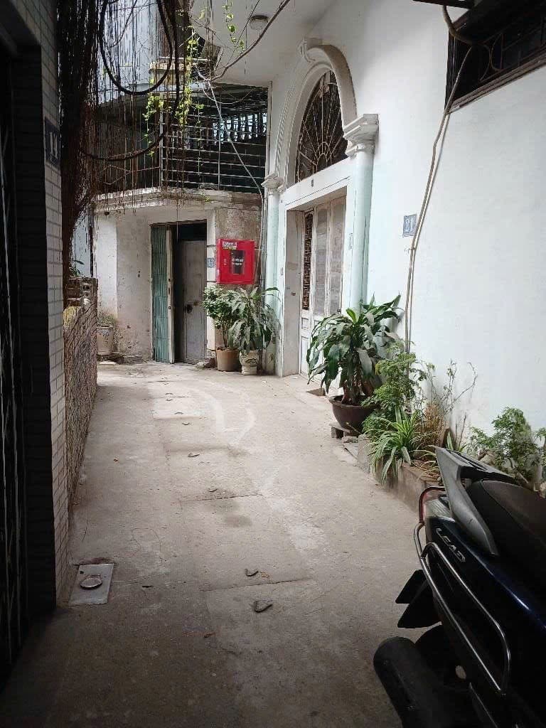 Nhà đất mặt phố, Thanh Xuân, Hà Nội - 44m² giá 12.3 tỷ