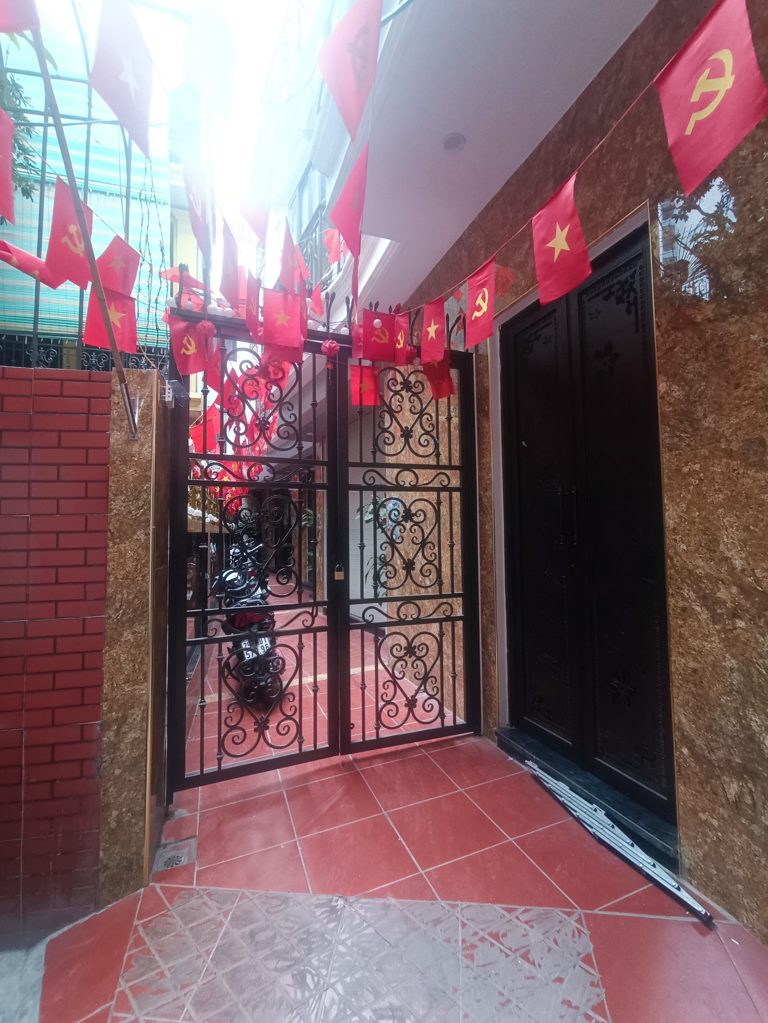 Nhà đất mặt phố, Đống Đa, Hà Nội - 31m² giá 10.9 tỷ