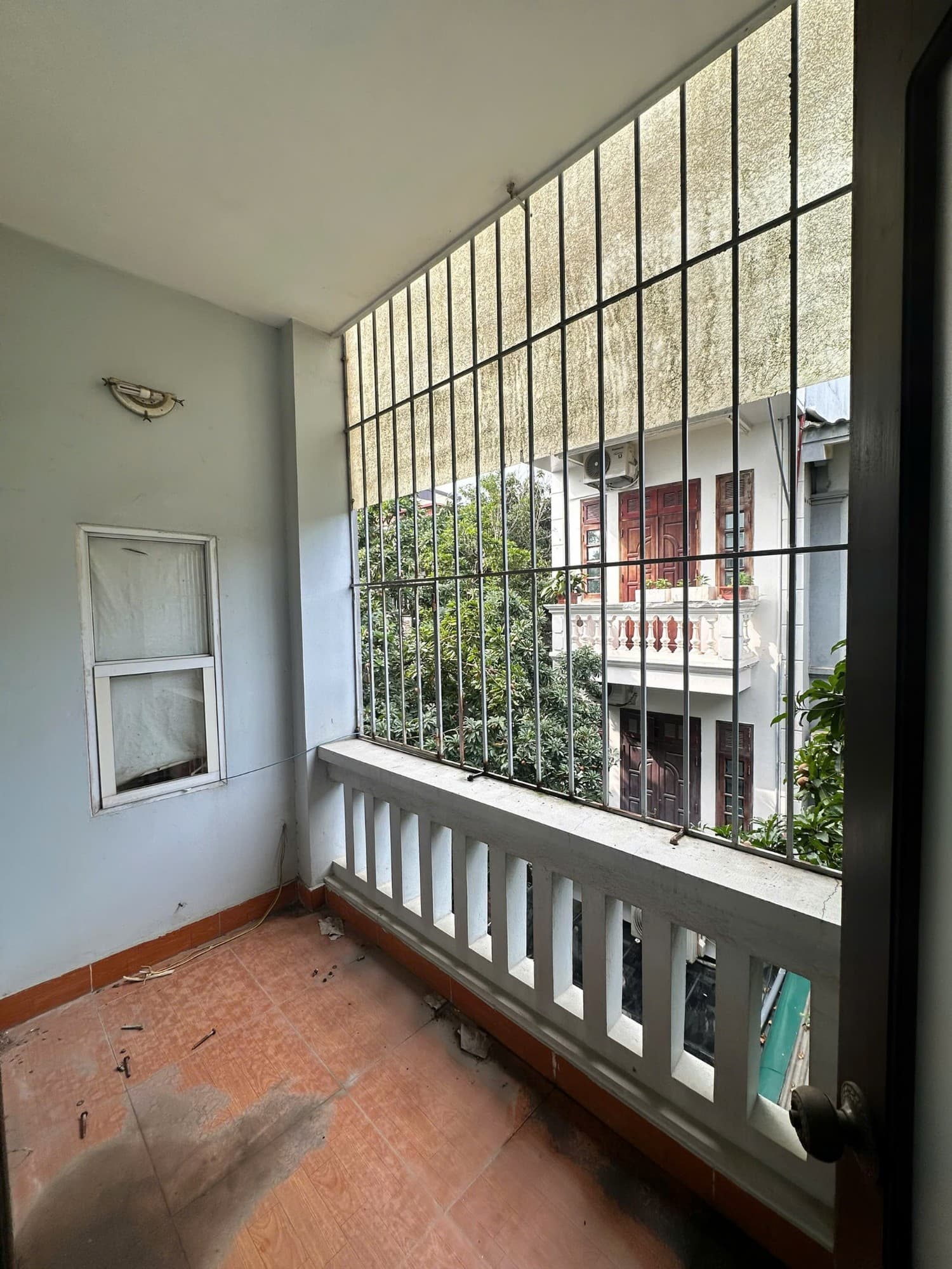 Nhà đất mặt phố, Tây Hồ, Hà Nội - 73m² giá 12.3 tỷ