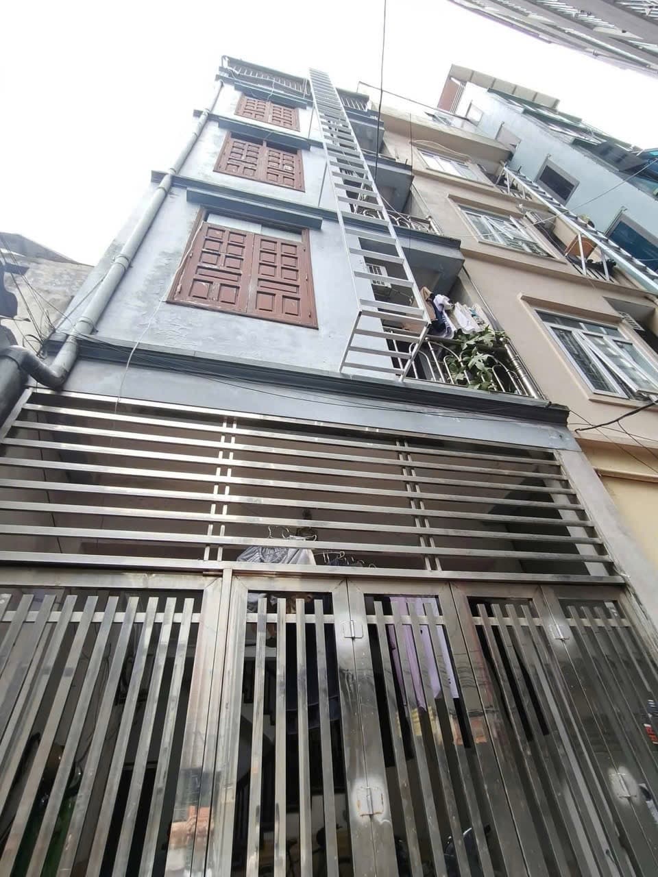 Nhà đất mặt phố, Nam Từ Liêm, Hà Nội - 50m² giá 11 tỷ