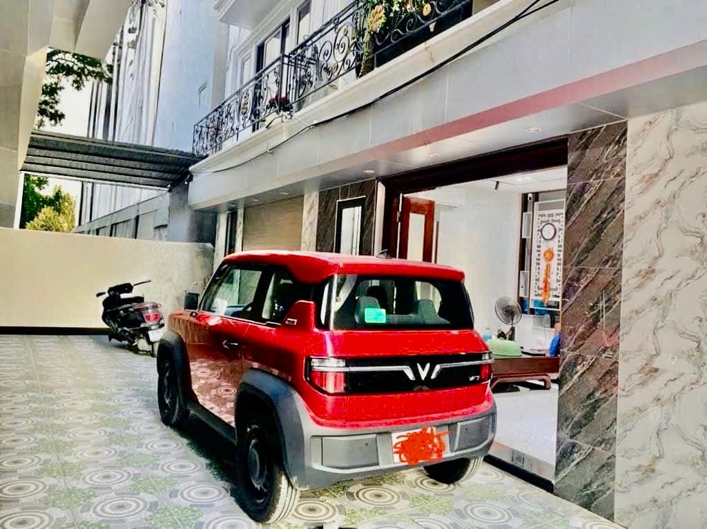 Nhà đất mặt phố, Long Biên, Hà Nội - 30m² giá 7.85 tỷ