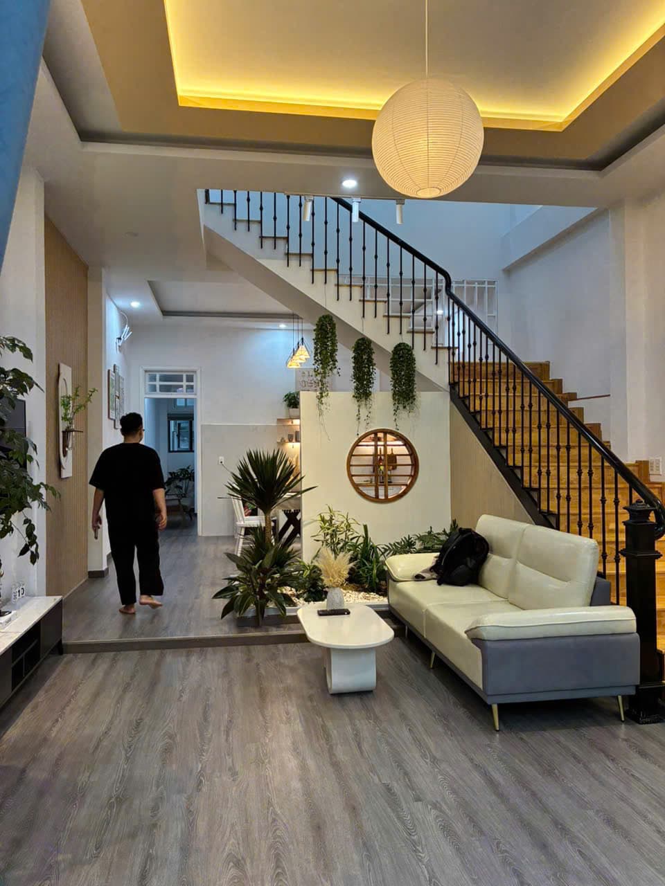 Nhà đất mặt phố, Ngũ Hành Sơn, Đà Nẵng - 90m² giá 8.7 tỷ