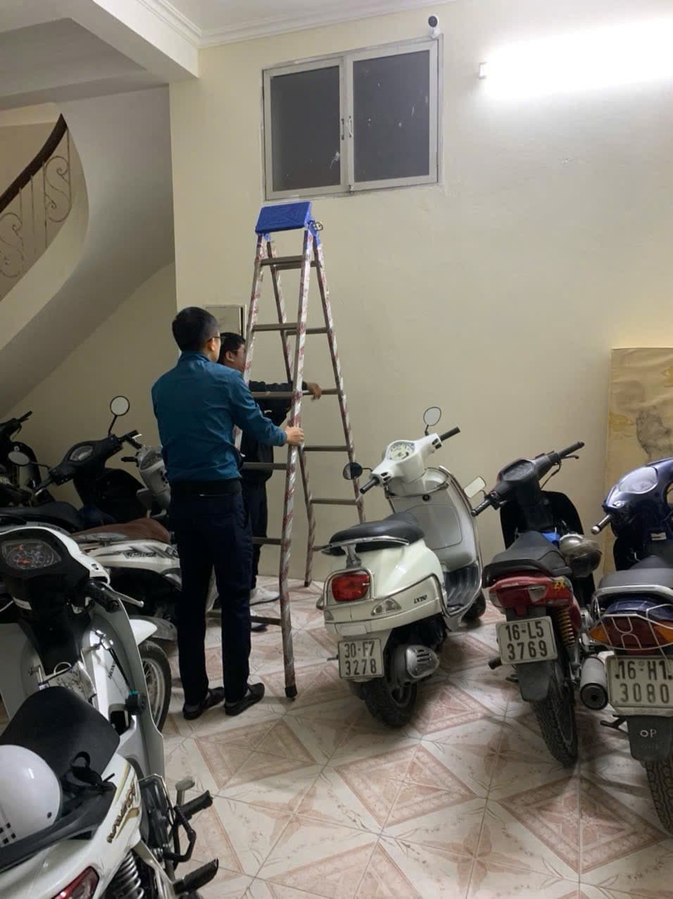 Nhà đất mặt phố, Đống Đa, Hà Nội - 93m² giá 0.018 tỷ