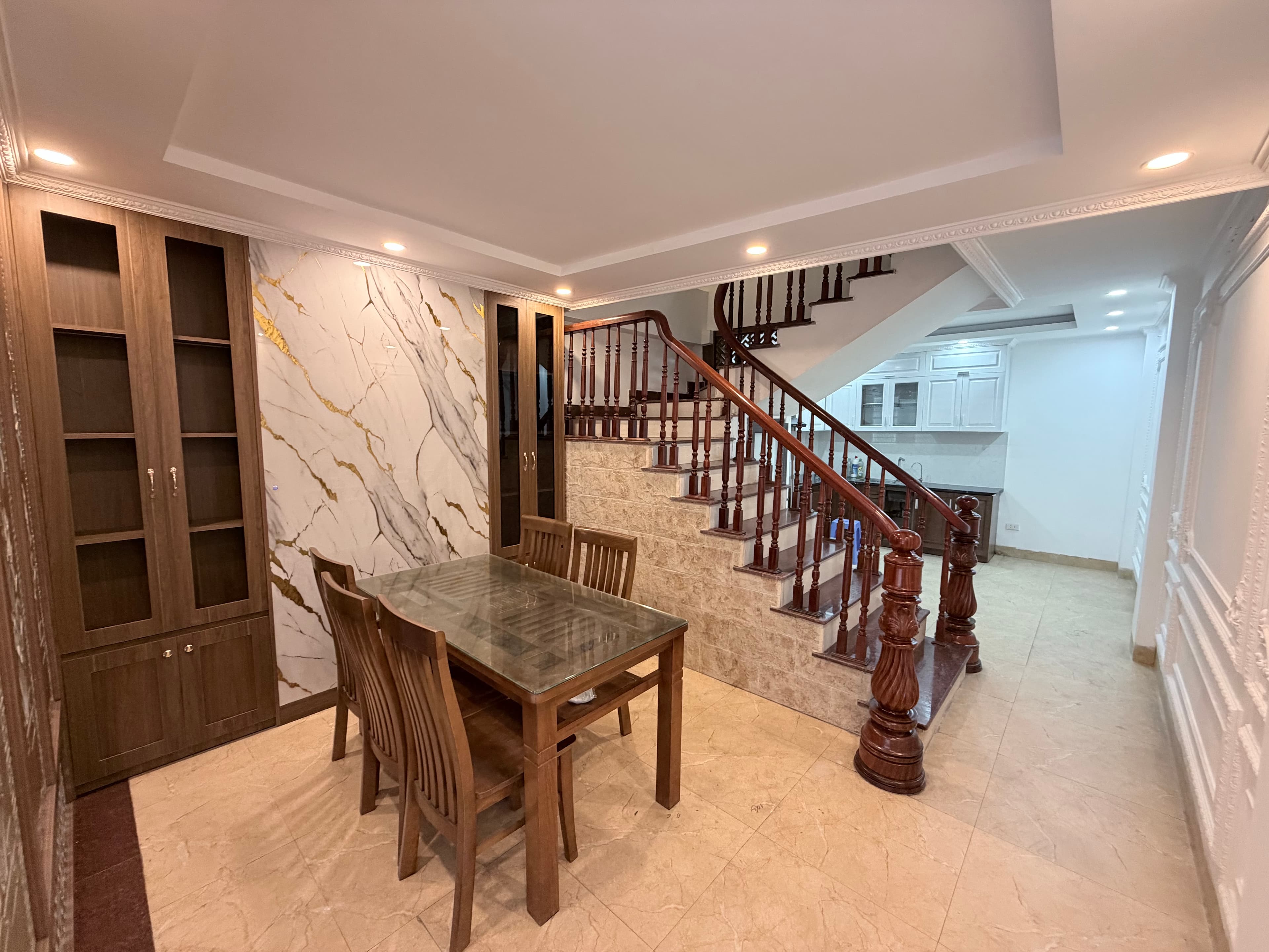 Nhà đất mặt phố, Cầu Giấy, Hà Nội - 35m² giá 15.9 tỷ