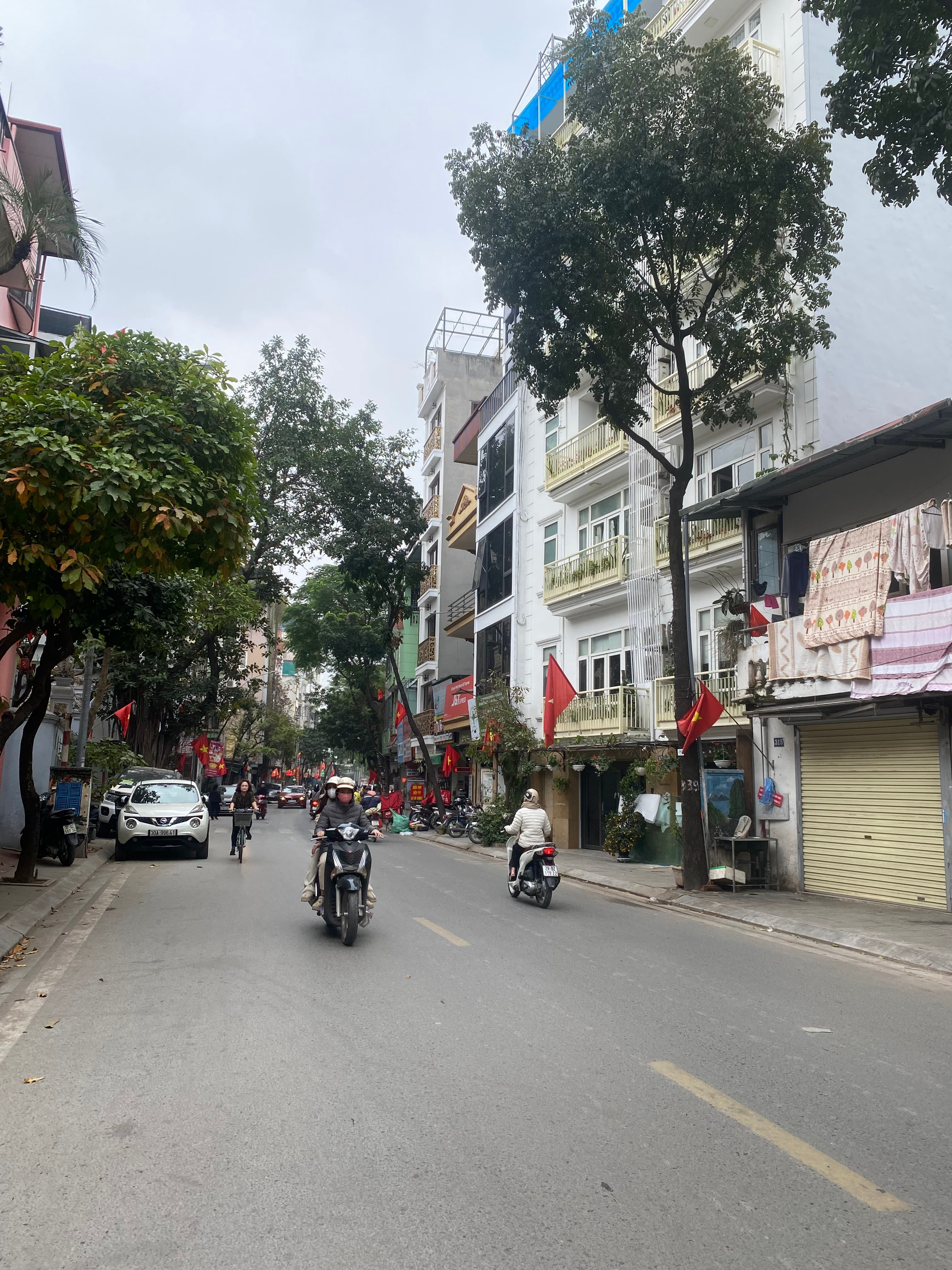 Nhà đất mặt phố, Tây Hồ, Hà Nội - 88m² giá 24 tỷ