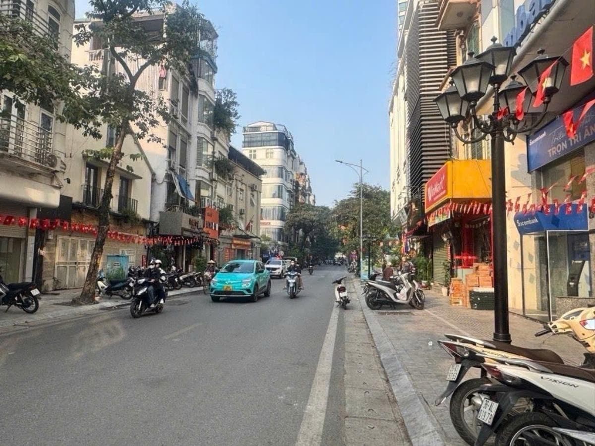 Nhà đất mặt phố, Ba Đình, Hà Nội - 22m² giá 9 tỷ