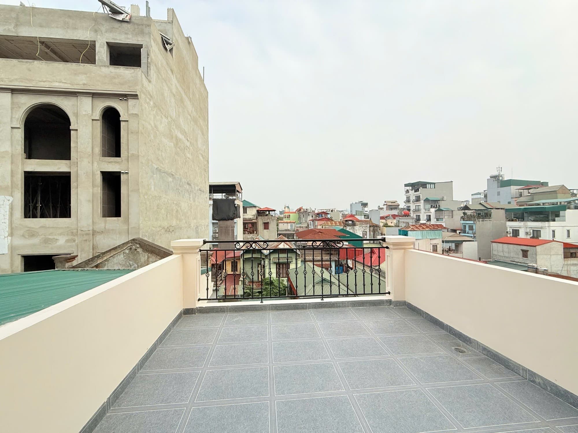 Nhà đất mặt phố, Đống Đa, Hà Nội - 84m² giá 24.4 tỷ
