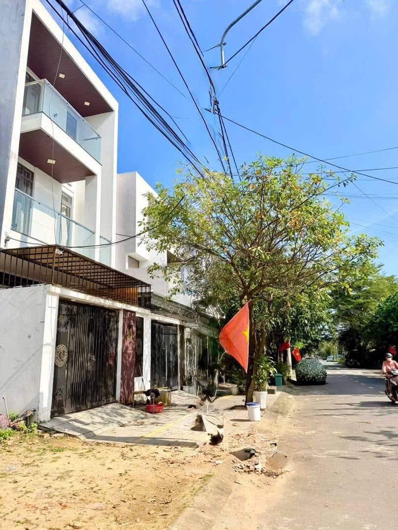 Nhà đất mặt phố, Liên Chiểu, Đà Nẵng - 101.5m² giá 6.85 tỷ