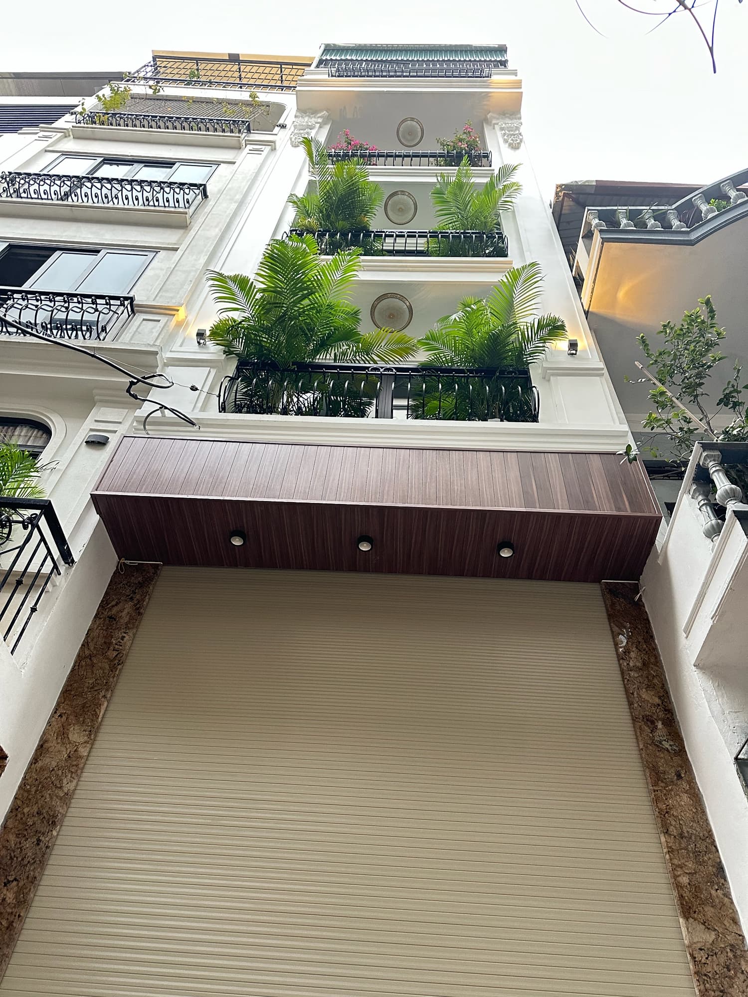 Nhà đất mặt phố, Hoàng Mai, Hà Nội - 46.6m² giá 20 tỷ