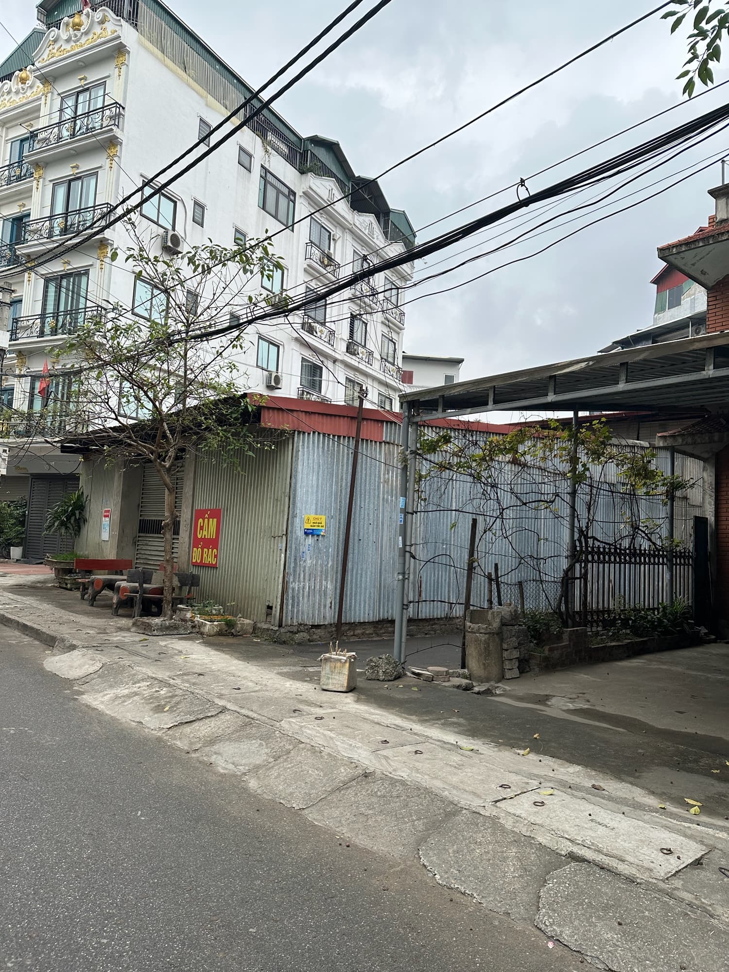 Nhà đất mặt phố, Hà Đông, Hà Nội - 30.2m² giá 8.4 tỷ