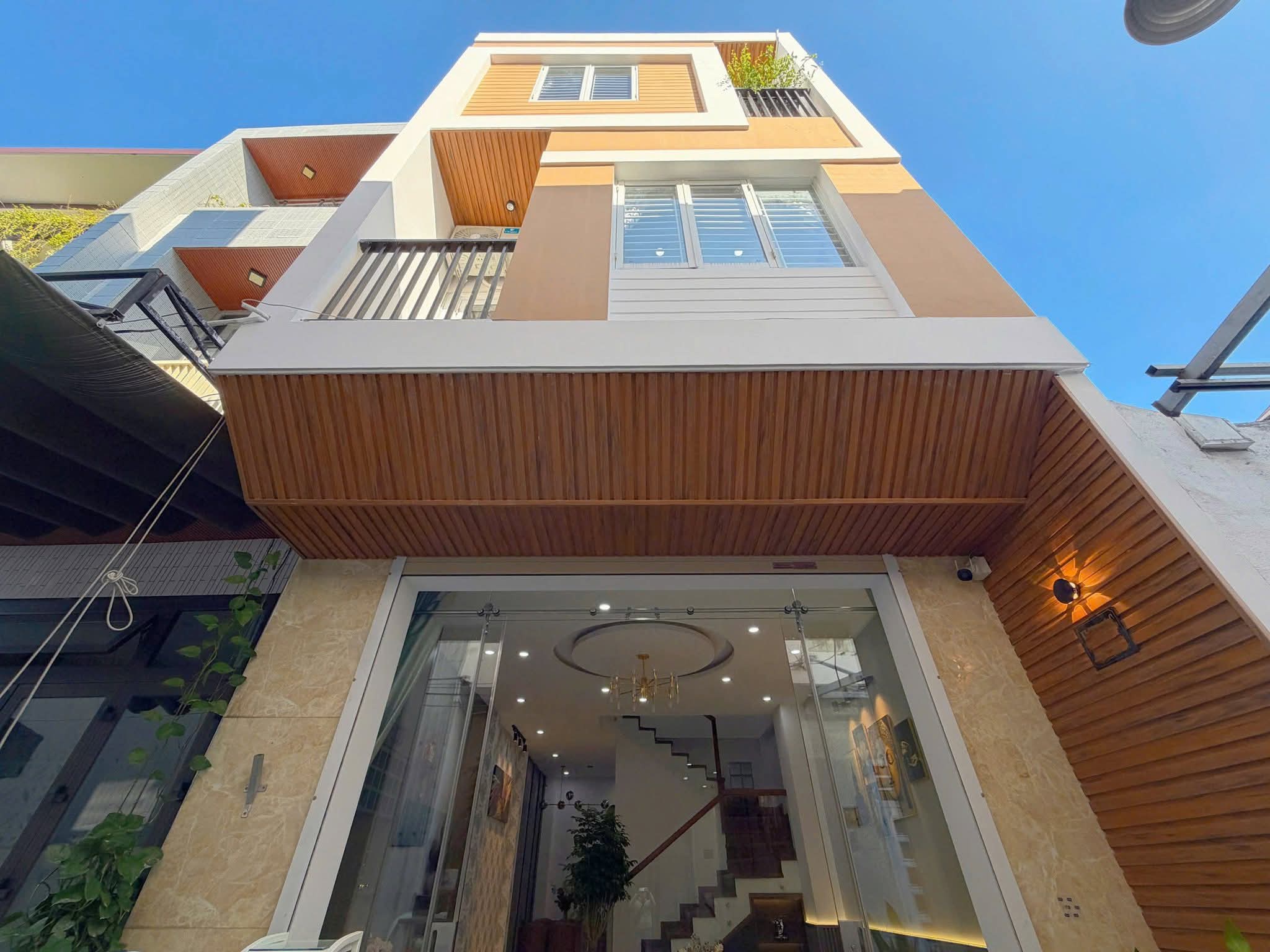 Nhà đất mặt phố, Hải Châu, Đà Nẵng - 50m² giá 5.18 tỷ