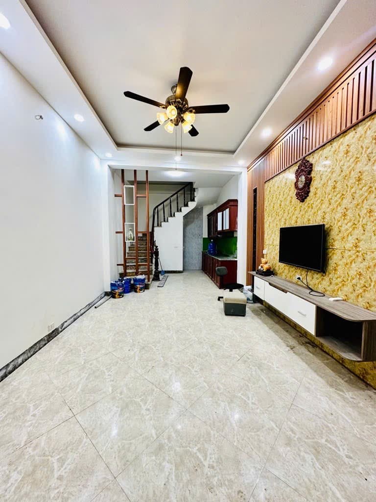 Nhà đất mặt phố, Hoàng Mai, Hà Nội - 31m² giá 7.3 tỷ