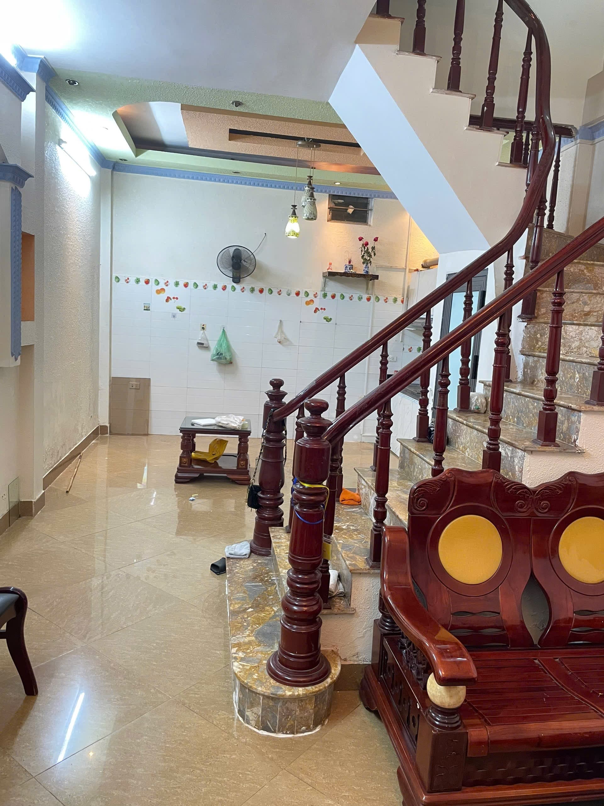 Nhà đất mặt phố, Hoàng Mai, Hà Nội - 38m² giá 8.6 tỷ
