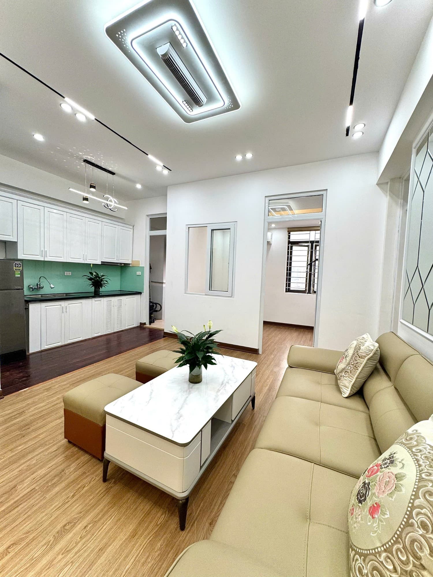Căn hộ mặt phố, Cầu Giấy, Hà Nội - 51.5m² giá 5.35 tỷ