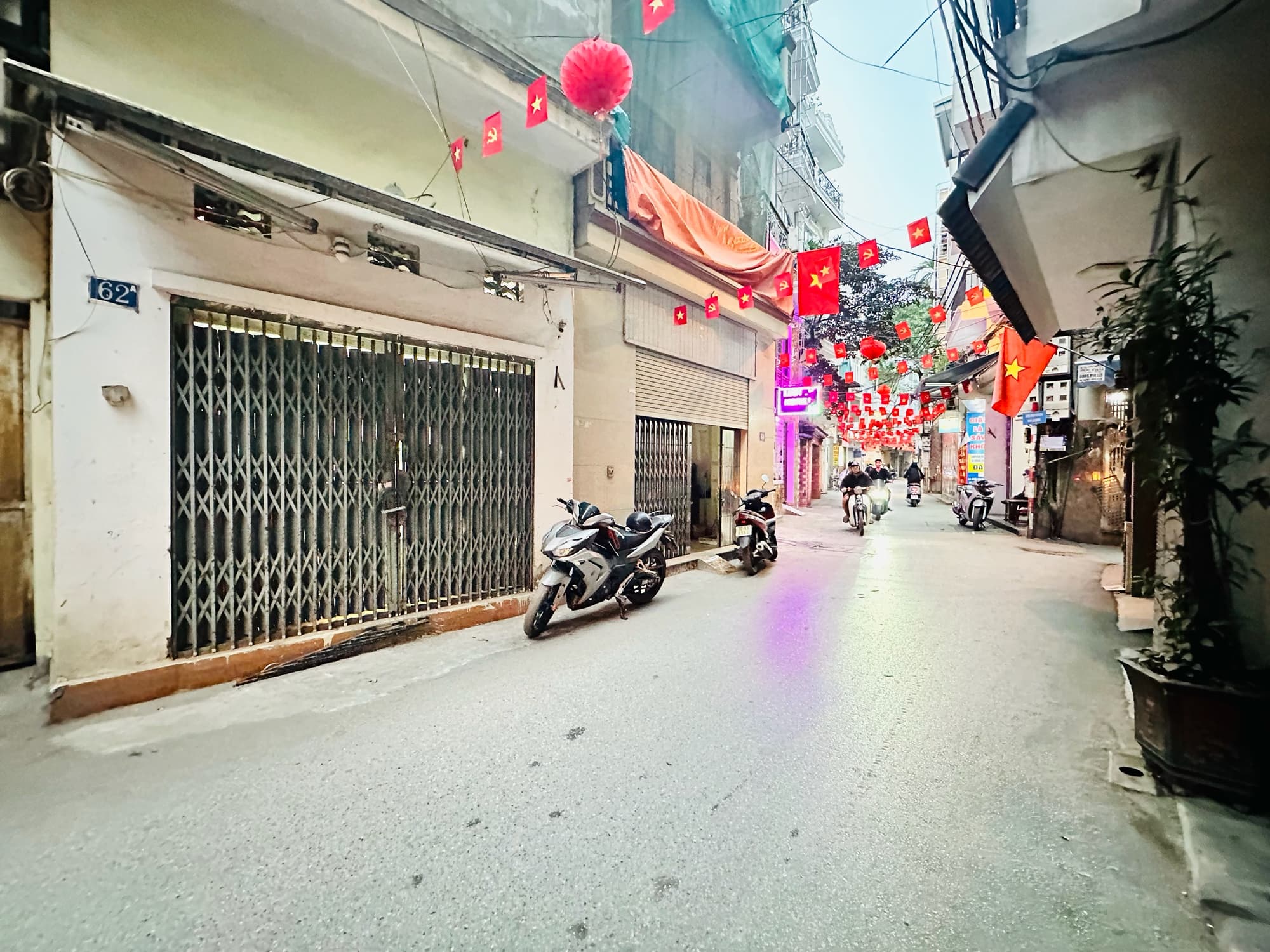 Nhà đất mặt phố, Thanh Xuân, Hà Nội - 48.8m² giá 16.9 tỷ