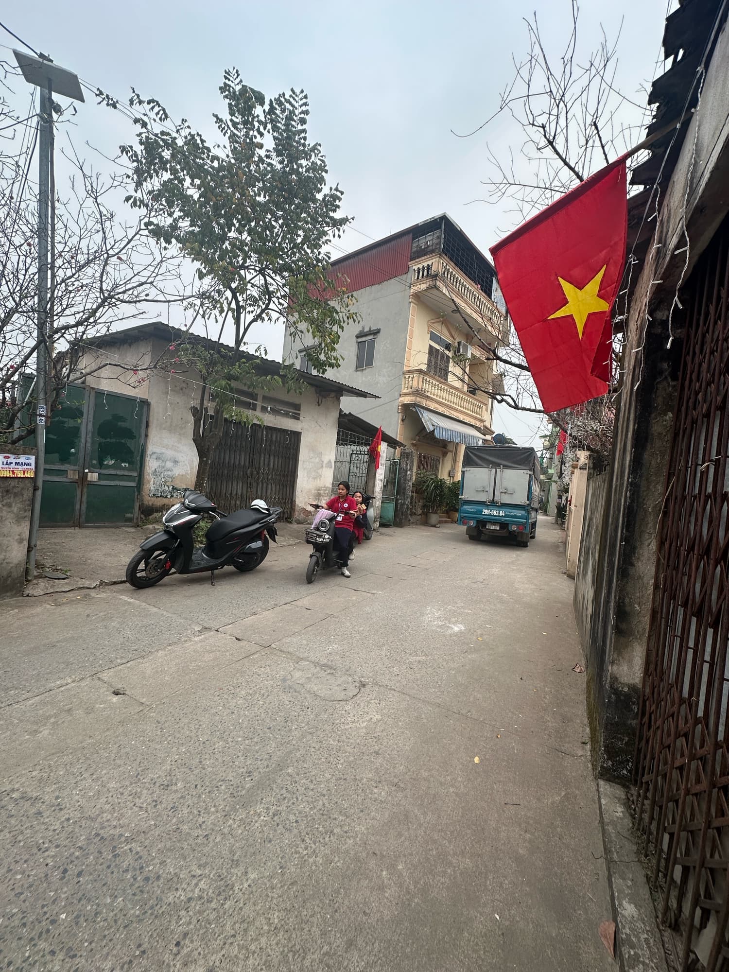 Nhà đất mặt phố, Thanh Trì, Hà Nội - 297m² giá 15.5 tỷ