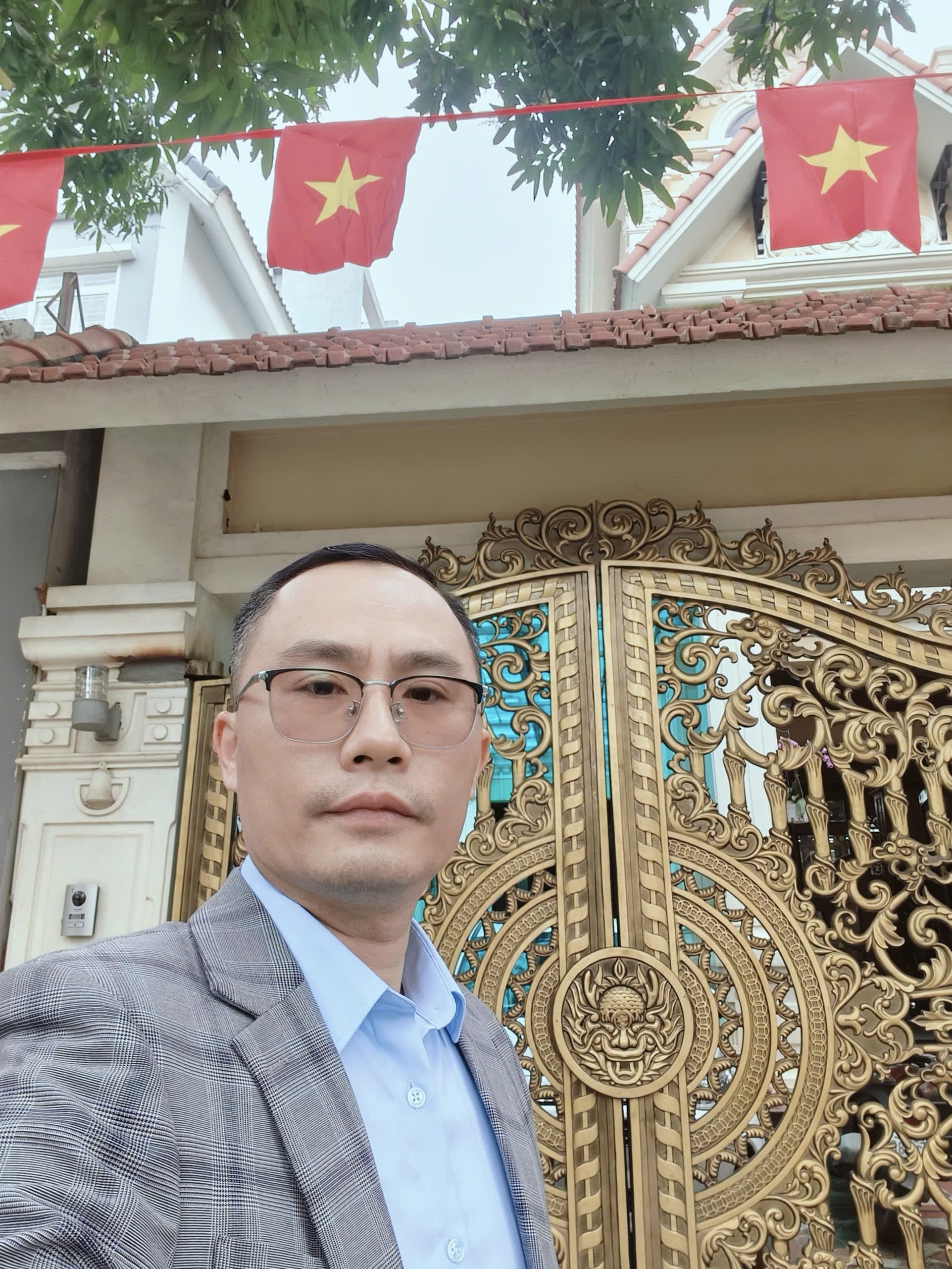 Nhà đất mặt phố, Hoàng Mai, Hà Nội - 200m² giá 75.2 tỷ