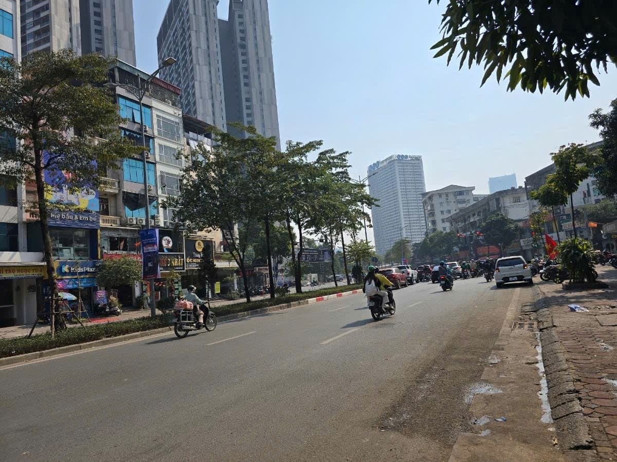 Nhà đất mặt phố, Nam Từ Liêm, Hà Nội - 77m² giá 45 tỷ
