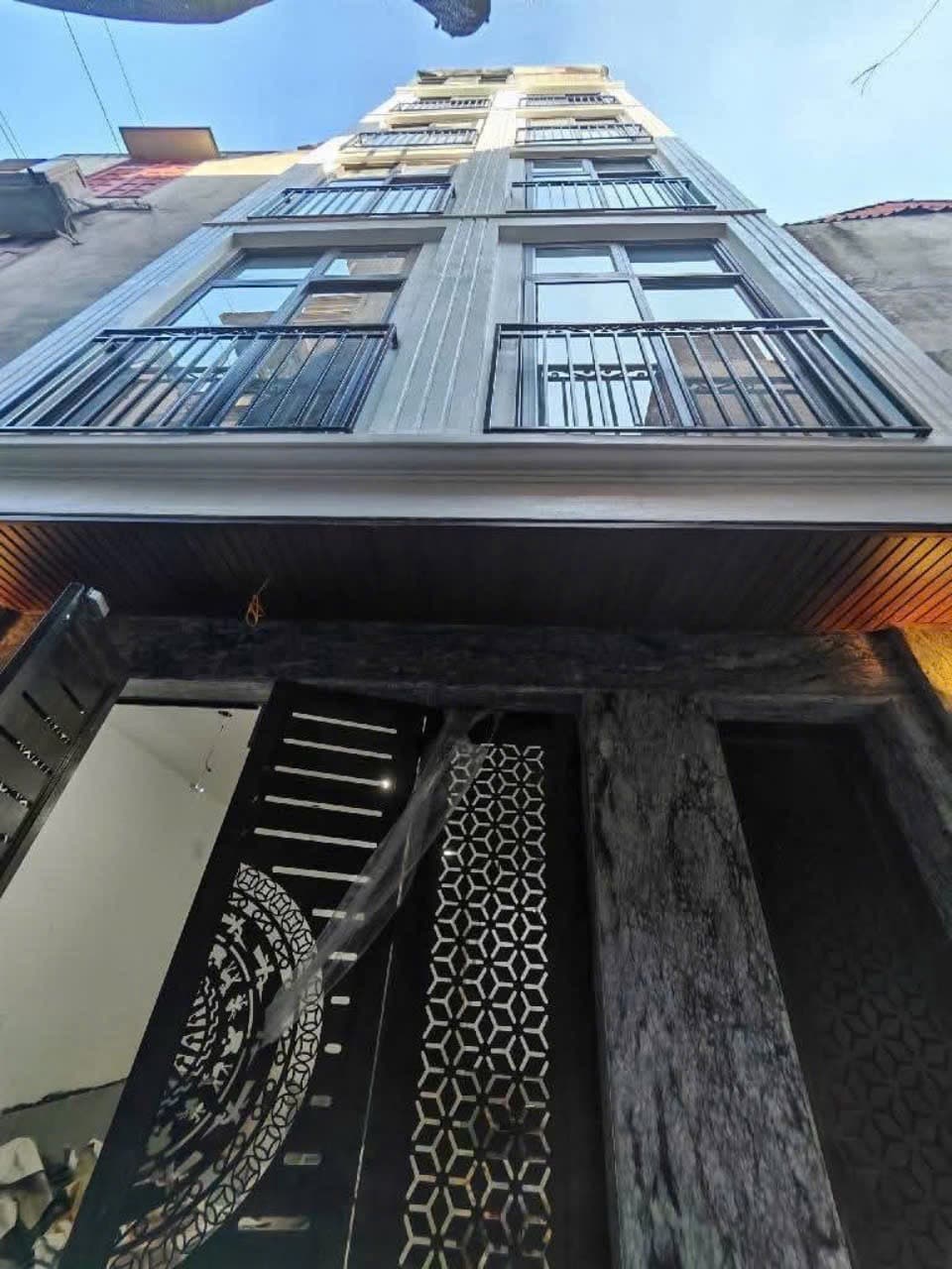Nhà đất mặt phố, Thanh Xuân, Hà Nội - 37m² giá 11.8 tỷ