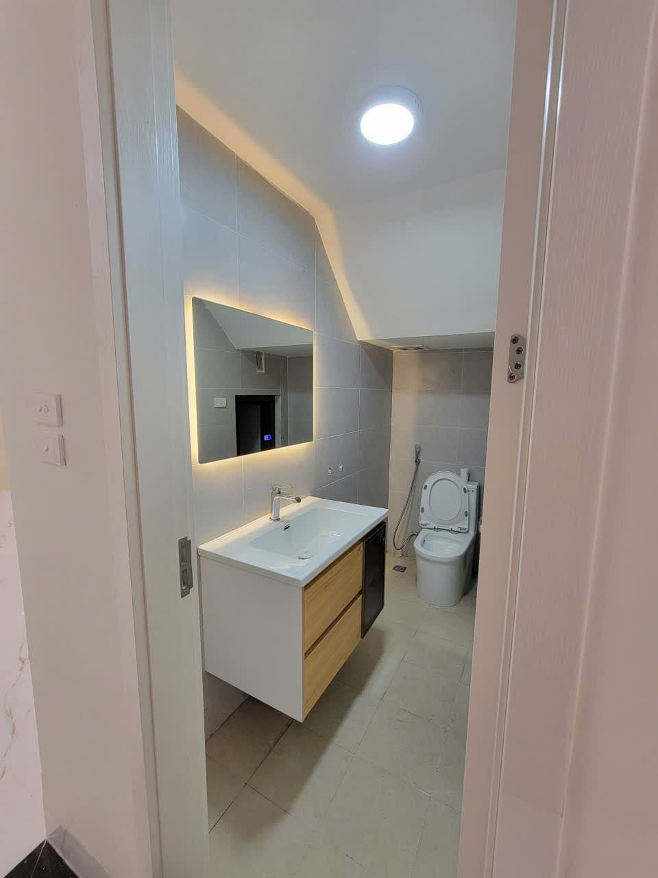 Nhà đất mặt phố, Tây Hồ, Hà Nội - 83m² giá 40 tỷ
