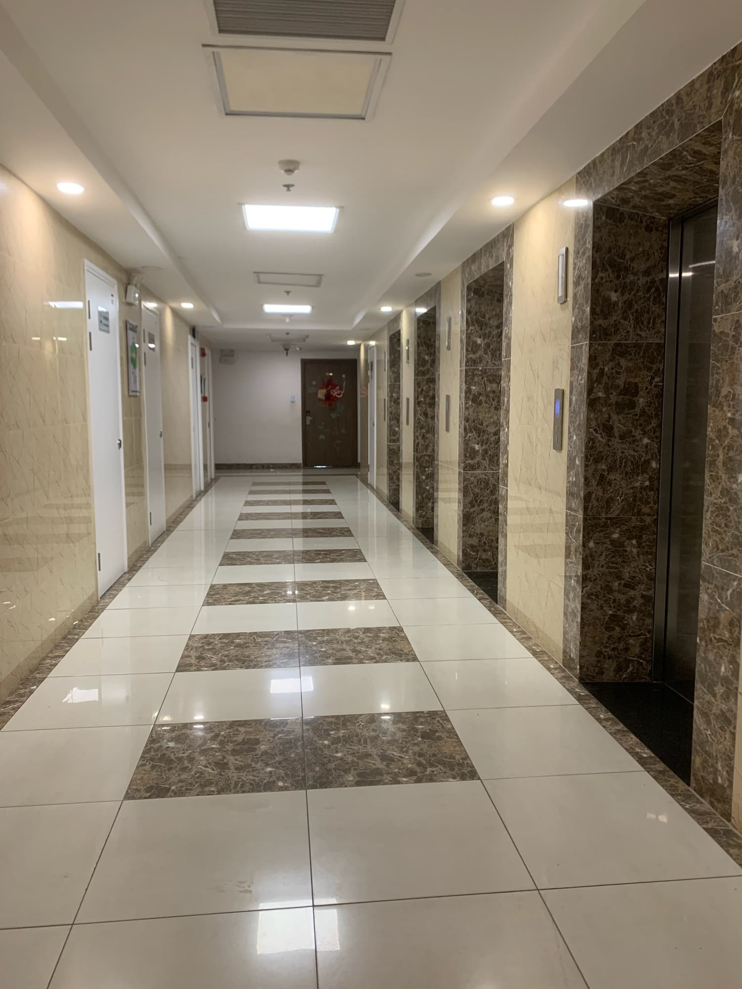 Căn hộ mặt phố, Thanh Trì, Hà Nội - 77.4m² giá 6.85 tỷ