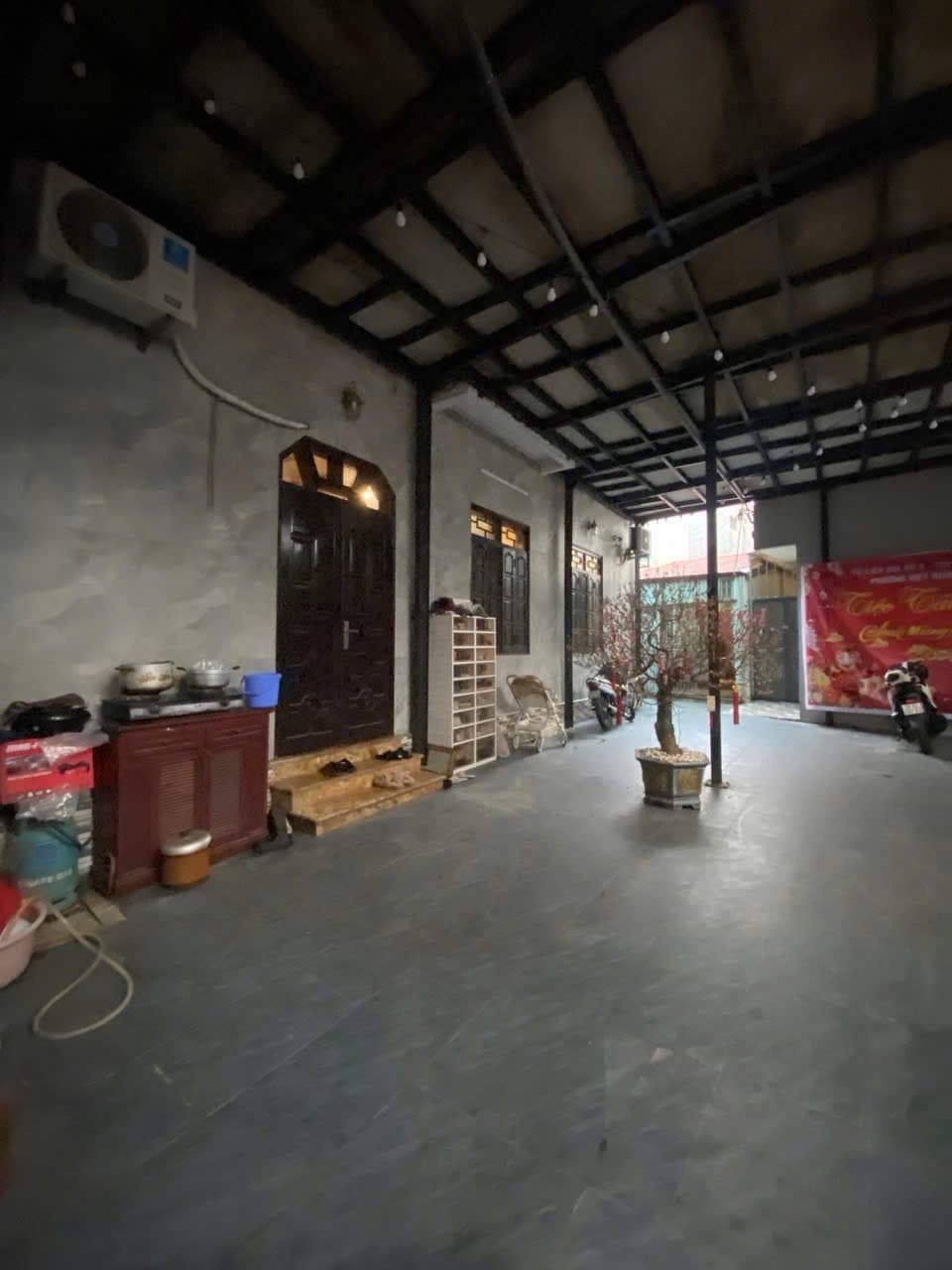 Nhà đất mặt phố, Long Biên, Hà Nội - 57m² giá 7.4 tỷ
