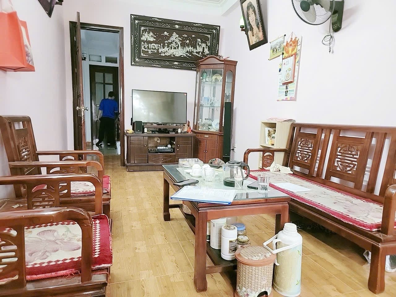Nhà đất mặt phố, Hoàng Mai, Hà Nội - 54m² giá 18.3 tỷ