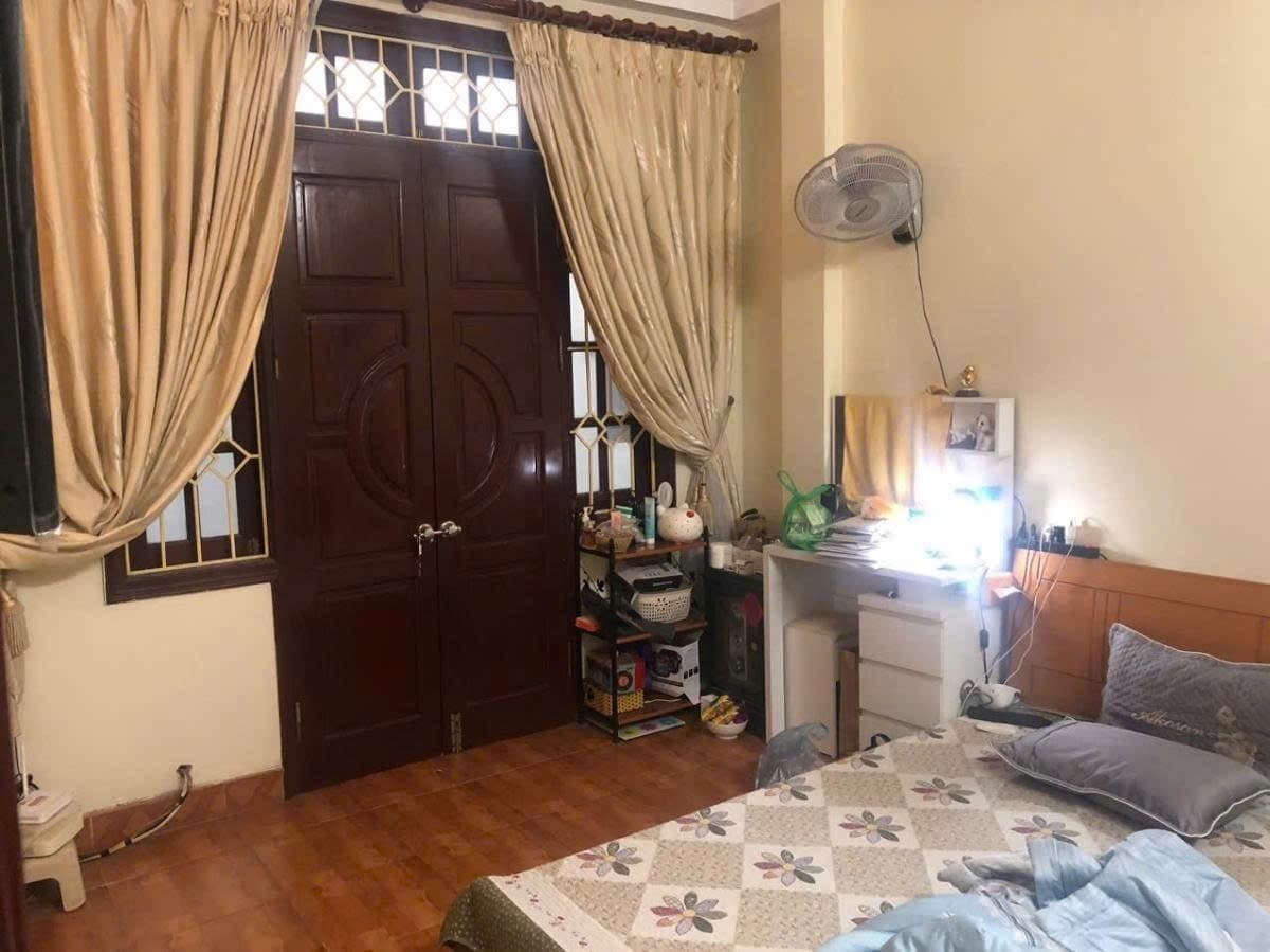 Nhà đất mặt phố, Cầu Giấy, Hà Nội - 34m² giá 11 tỷ