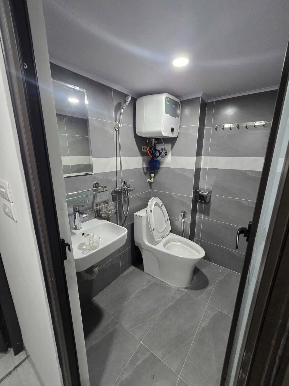 Nhà đất mặt phố, Thanh Trì, Hà Nội - 76m² giá 18.9 tỷ