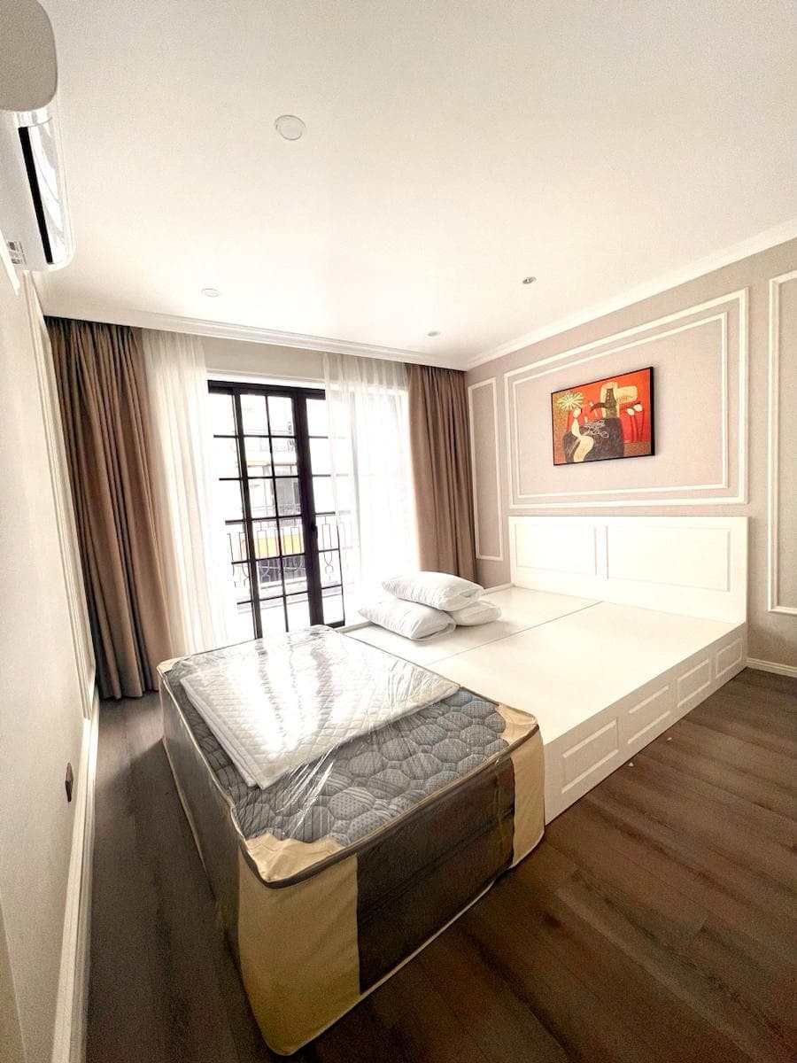 Nhà đất mặt phố, Tây Hồ, Hà Nội - 76m² giá 26.8 tỷ