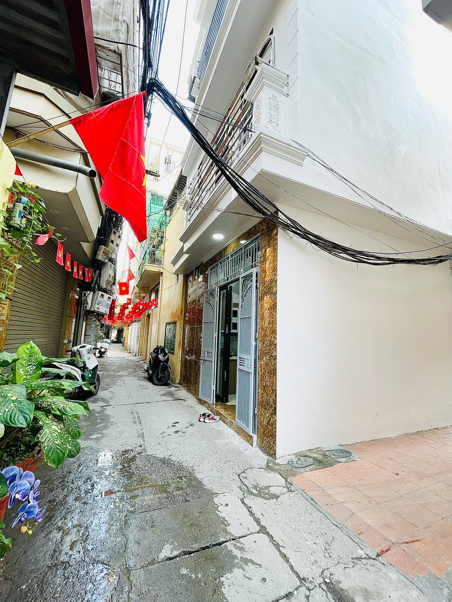 Nhà đất mặt phố, Hoàng Mai, Hà Nội - 22m² giá 6.38 tỷ