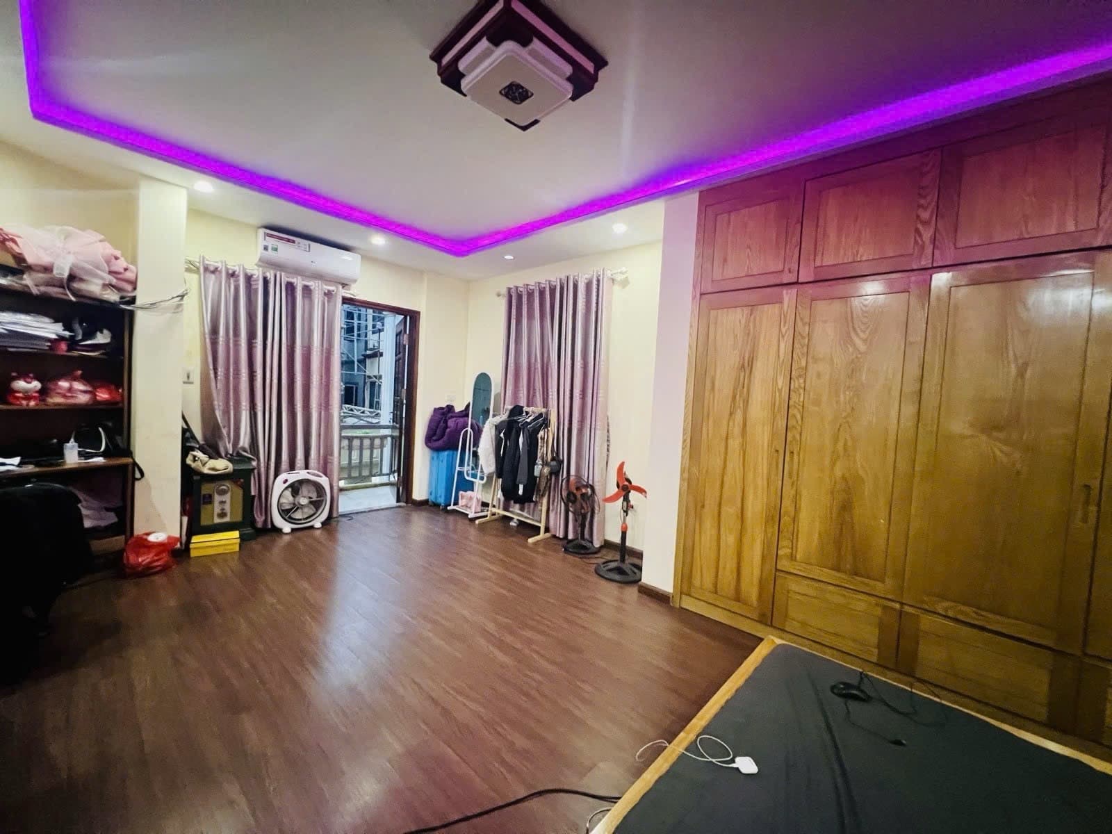 Nhà đất mặt phố, Bắc Từ Liêm, Hà Nội - 44m² giá 10 tỷ