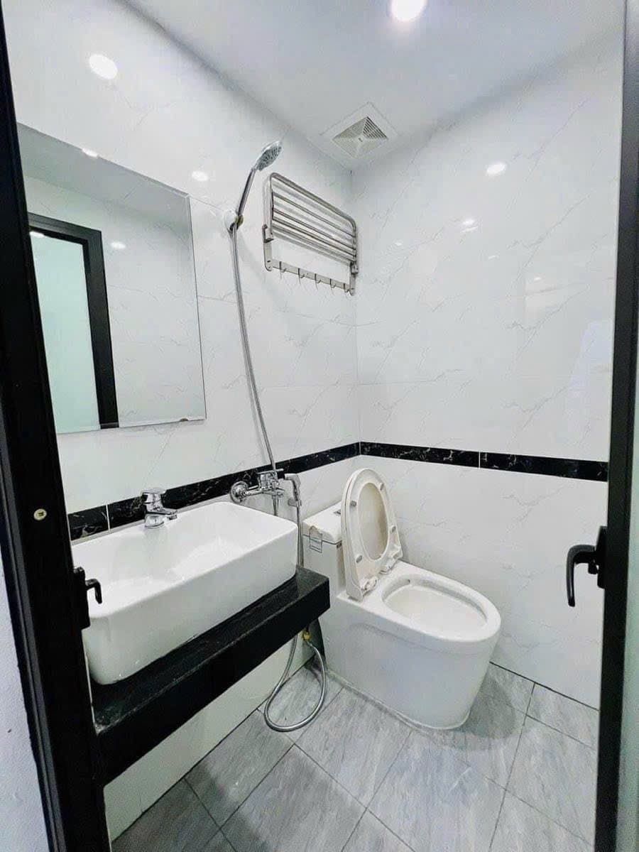 Nhà đất mặt phố, Nam Từ Liêm, Hà Nội - 39m² giá 8.6 tỷ