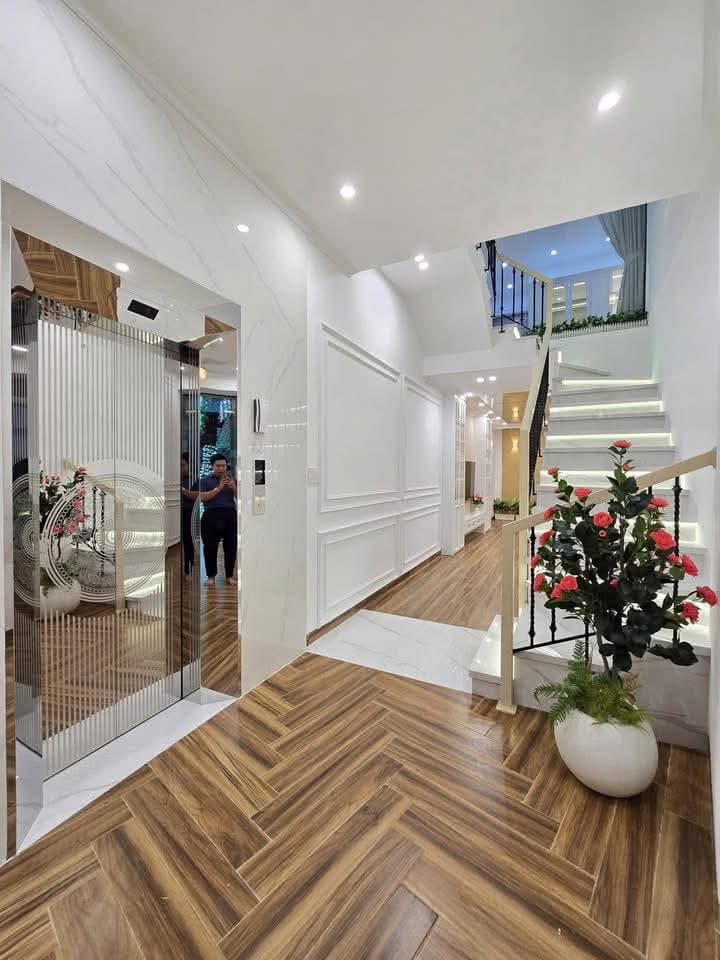 Nhà đất mặt phố, Hải Châu, Đà Nẵng - 65m² giá 15.5 tỷ