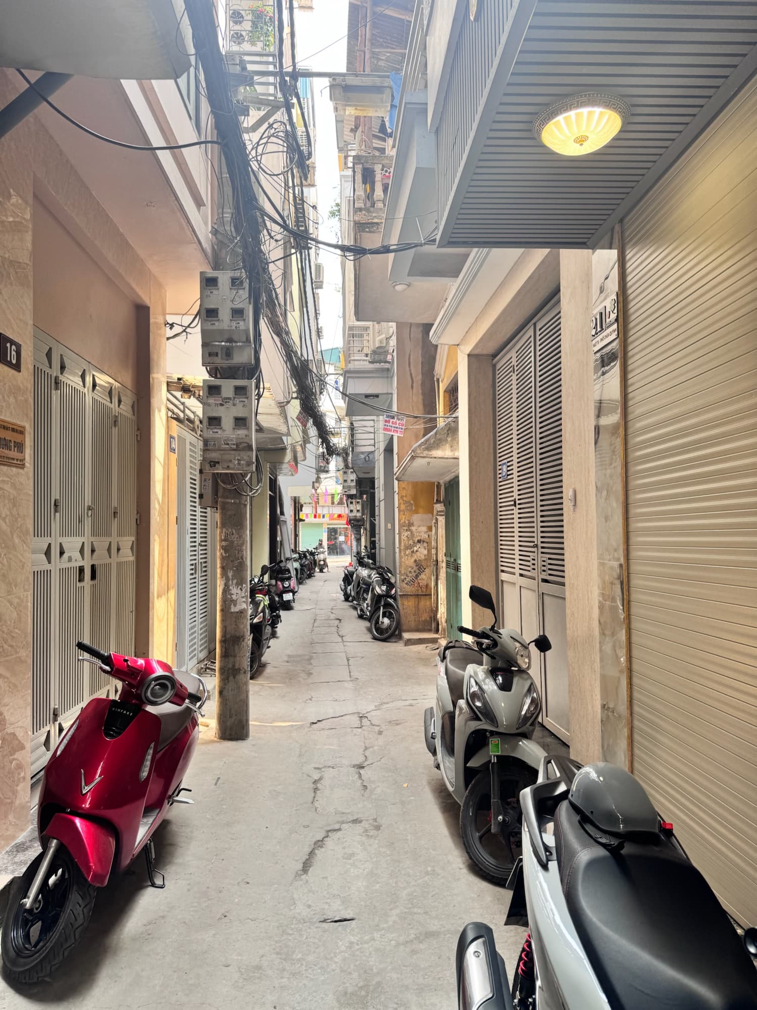 Nhà đất mặt phố, Hai Bà Trưng, Hà Nội - 32m² giá 12.9 tỷ
