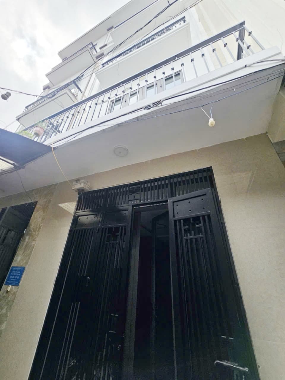 Nhà đất mặt phố Thanh Oai, Hà Nội - 31m² giá 4.65 tỷ