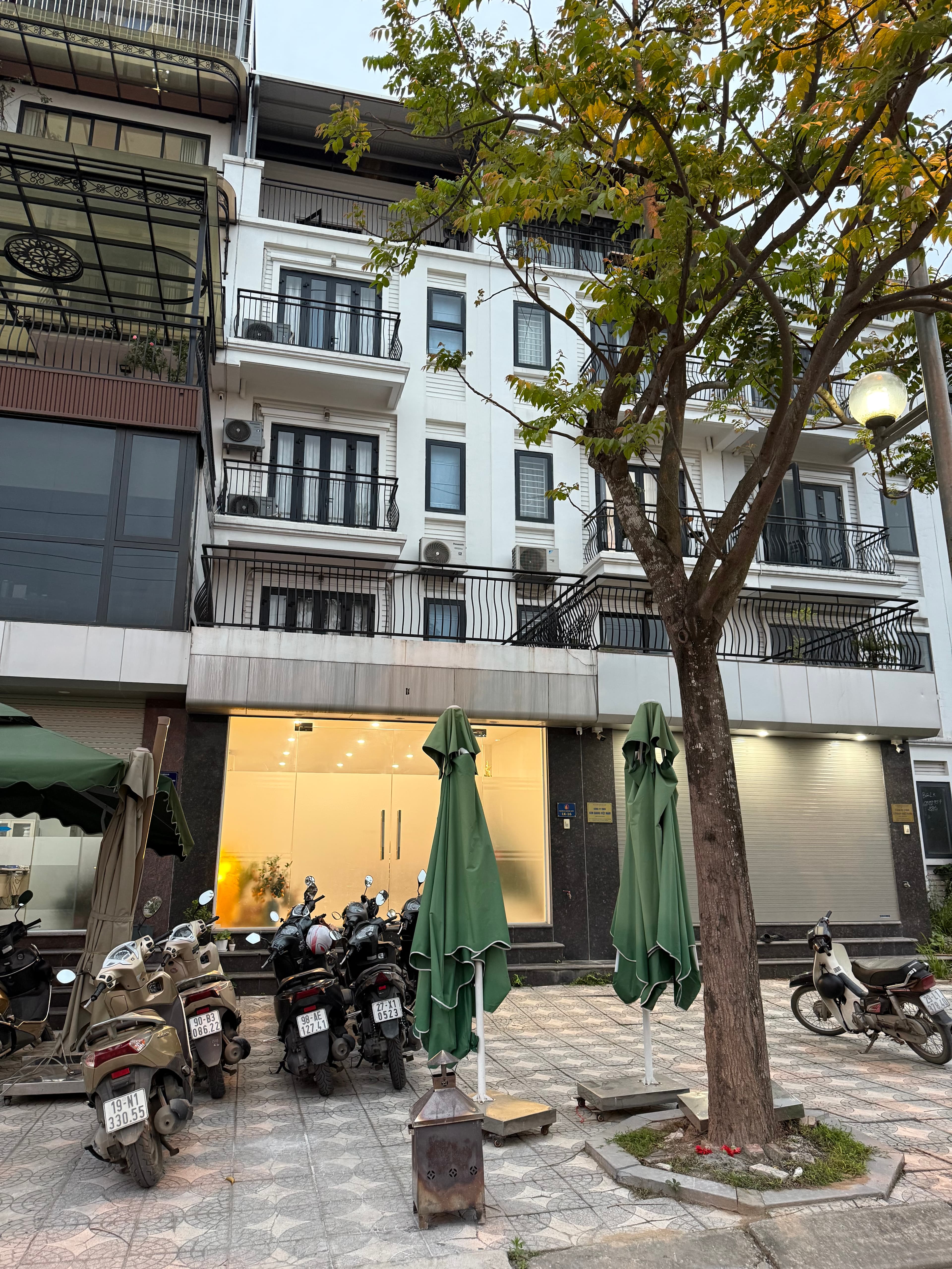 Nhà đất mặt phố, Nam Từ Liêm, Hà Nội - 78m² giá 27 tỷ