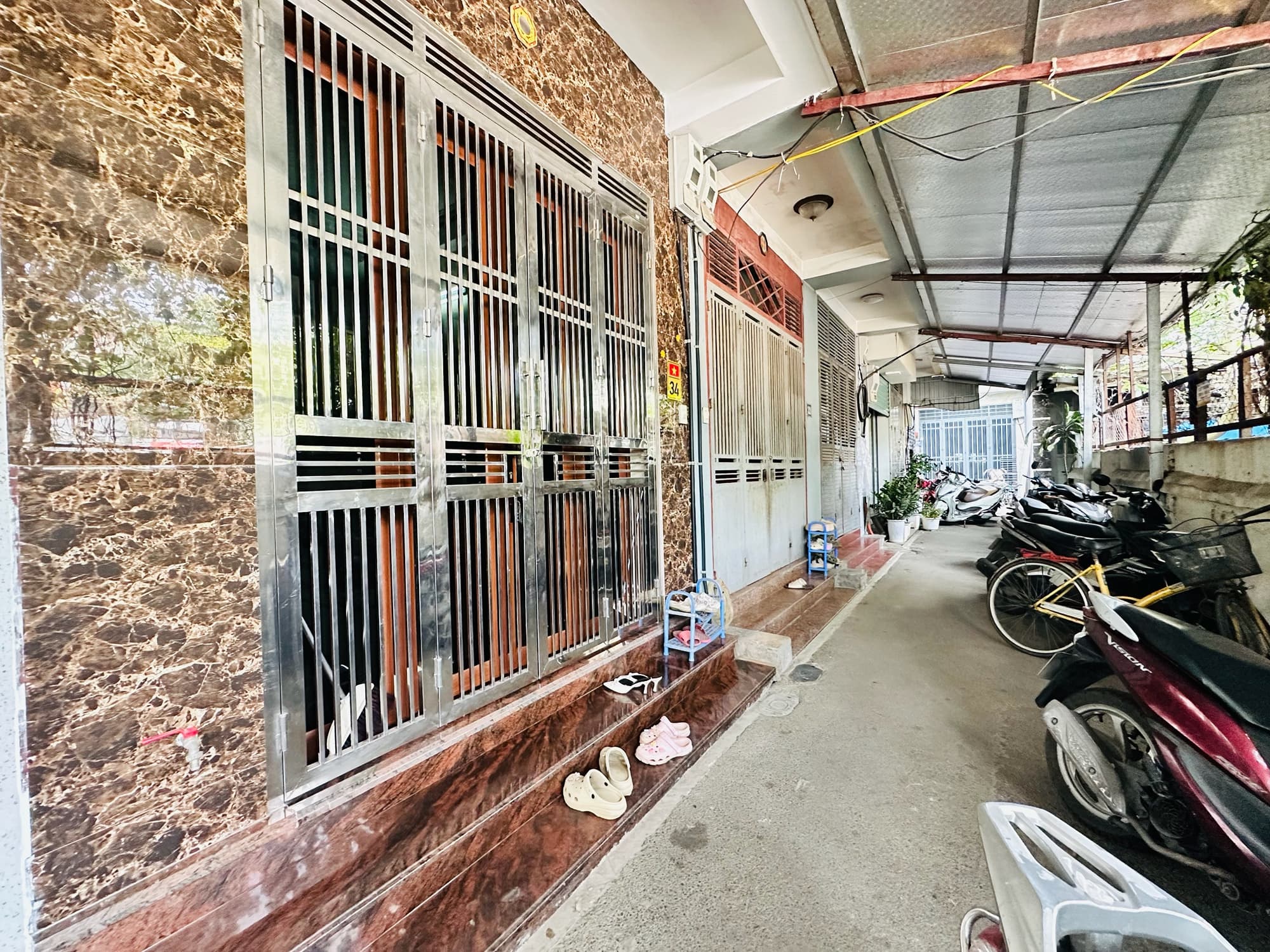 Nhà đất mặt phố, Tây Hồ, Hà Nội - 42m² giá 12.5 tỷ