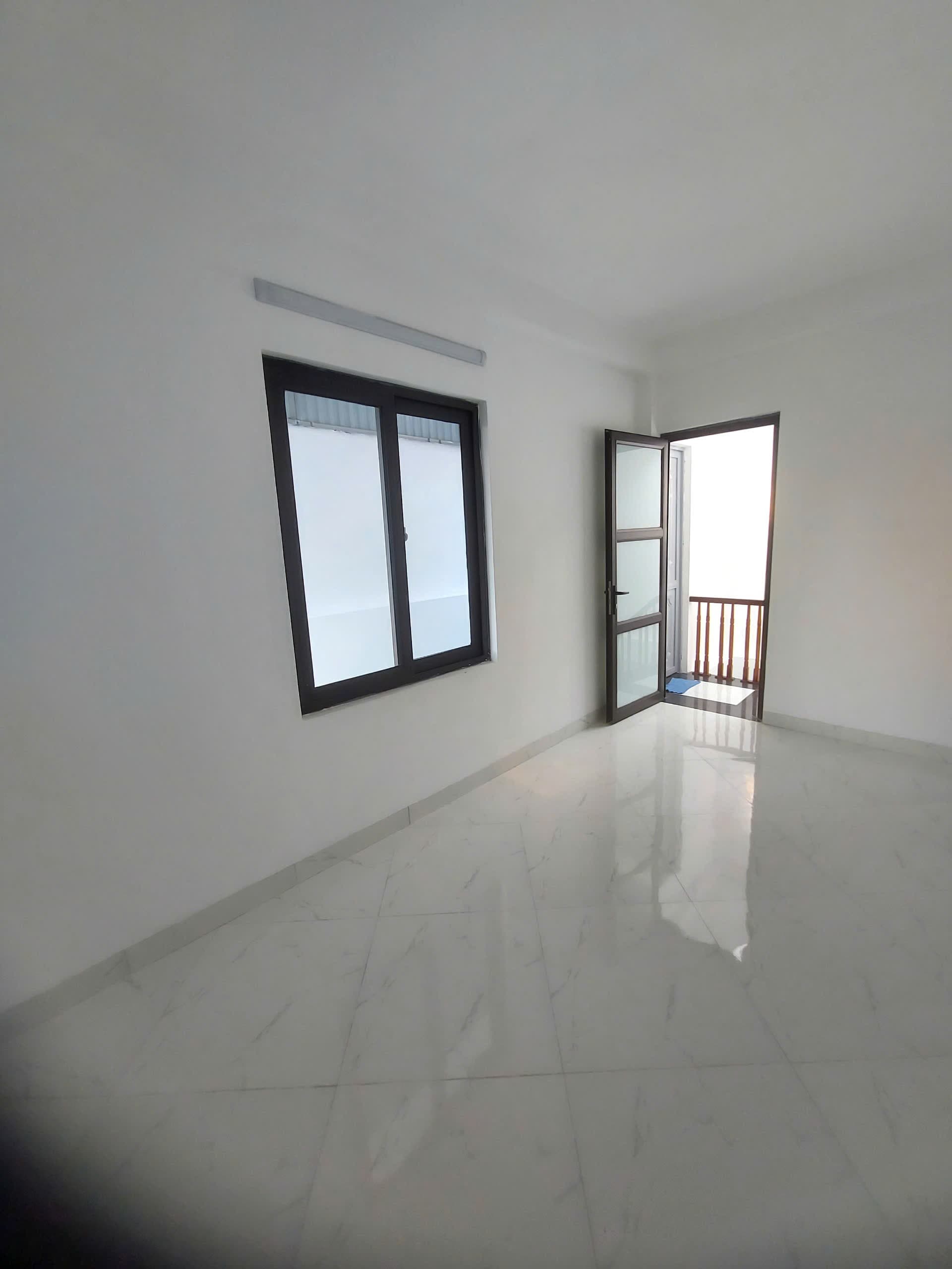 Nhà đất mặt phố, Thanh Xuân, Hà Nội - 32m² giá 8.6 tỷ