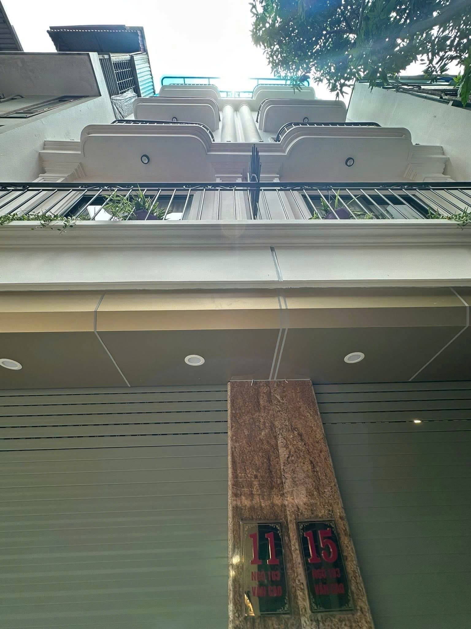 Nhà đất mặt phố, Ba Đình, Hà Nội - 43m² giá 16.8 tỷ