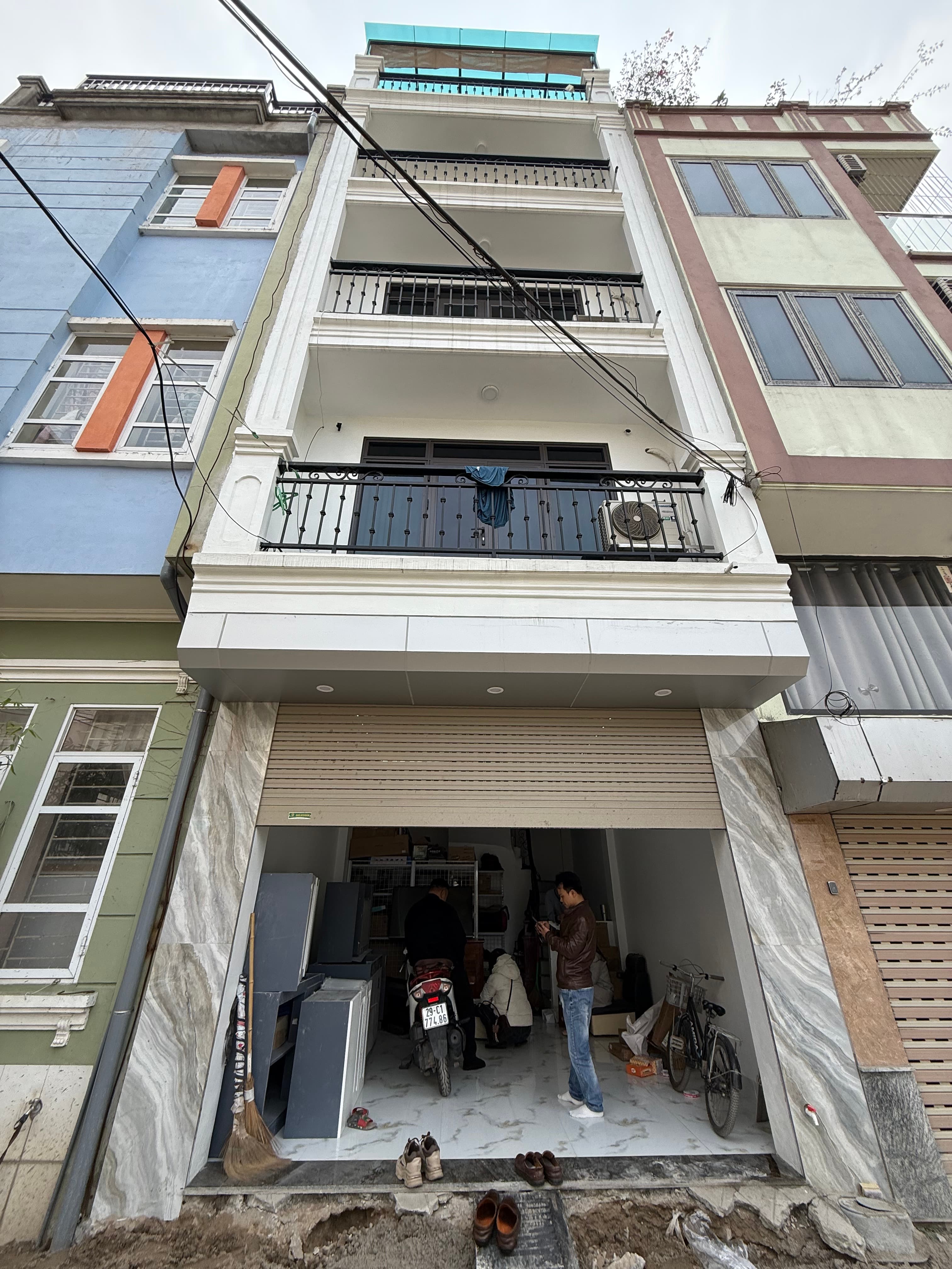 Nhà đất mặt phố, Gia Lâm, Hà Nội - 31m² giá 9.5 tỷ
