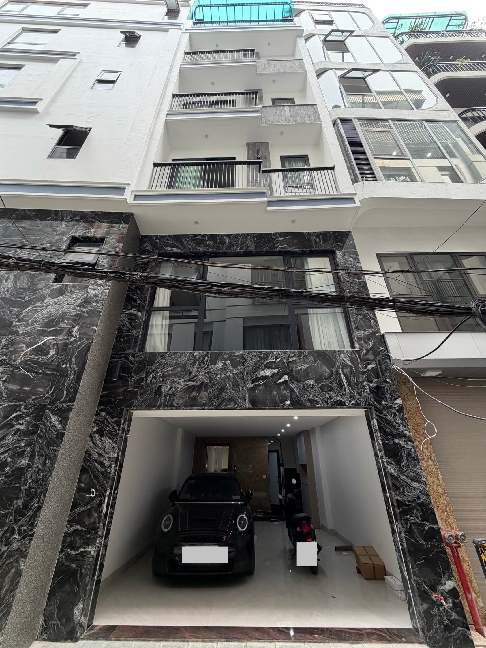 Nhà đất mặt phố, Long Biên, Hà Nội - 50m² giá 16.3 tỷ