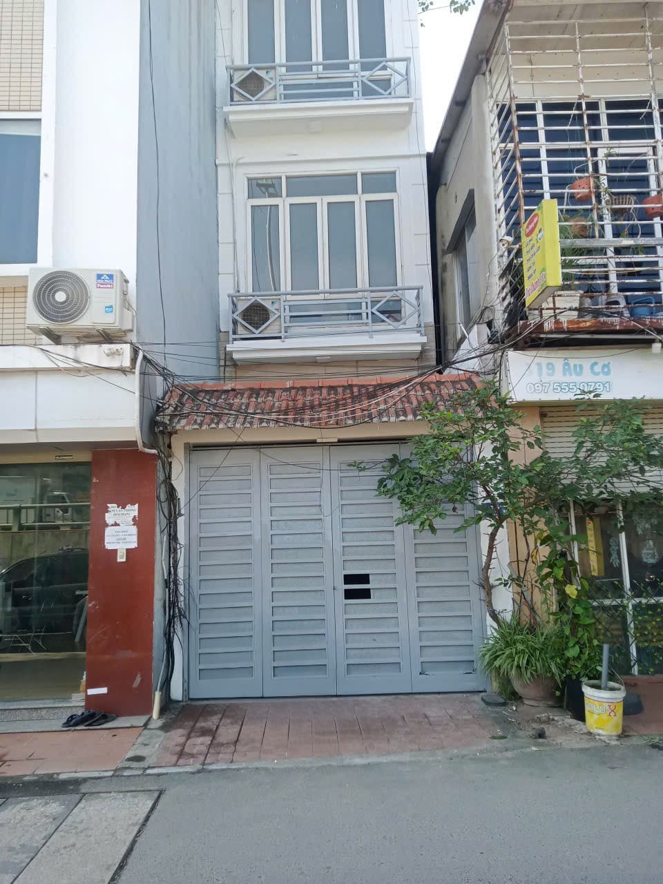 Nhà đất mặt phố, Tây Hồ, Hà Nội - 80m² giá 28.5 tỷ