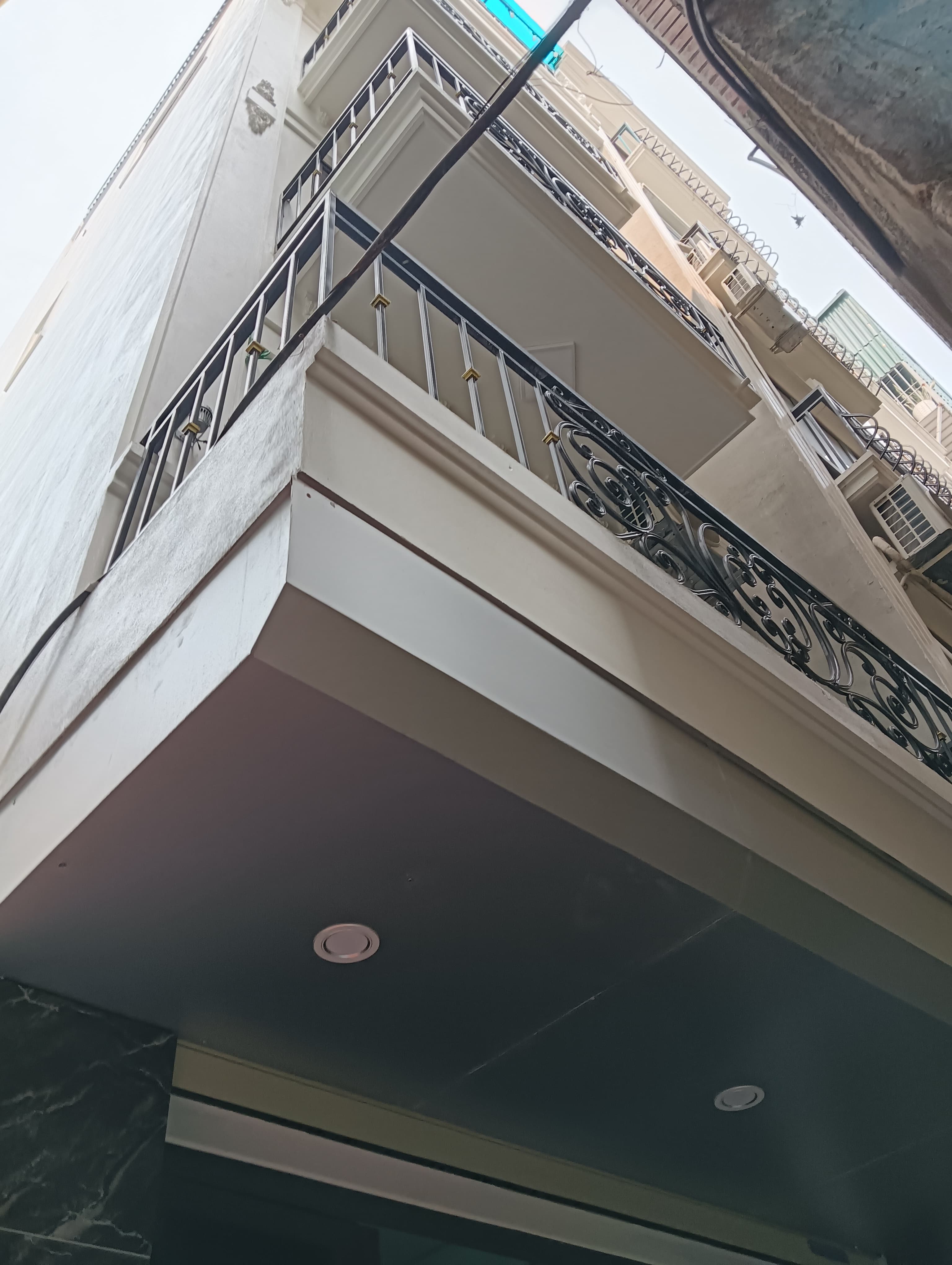 Nhà đất mặt phố, Hoàng Mai, Hà Nội - 39m² giá 13.8 tỷ