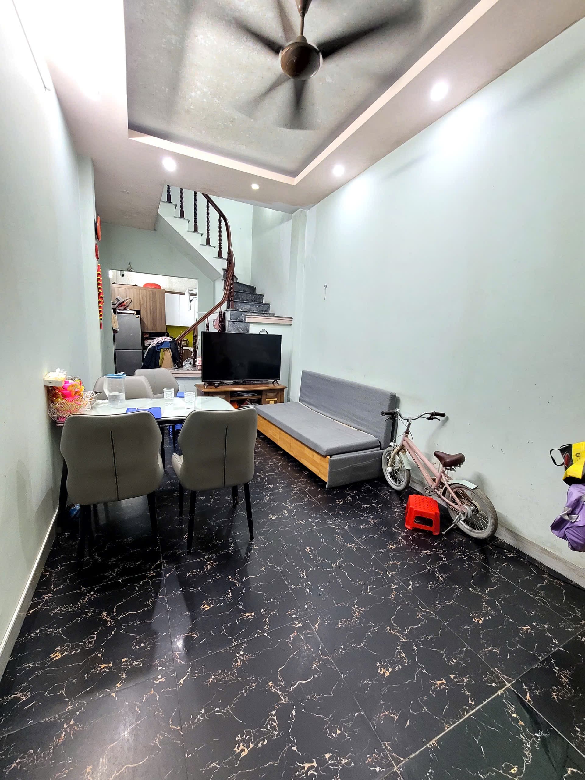 Nhà đất mặt phố, Nam Từ Liêm, Hà Nội - 32m² giá 7.5 tỷ